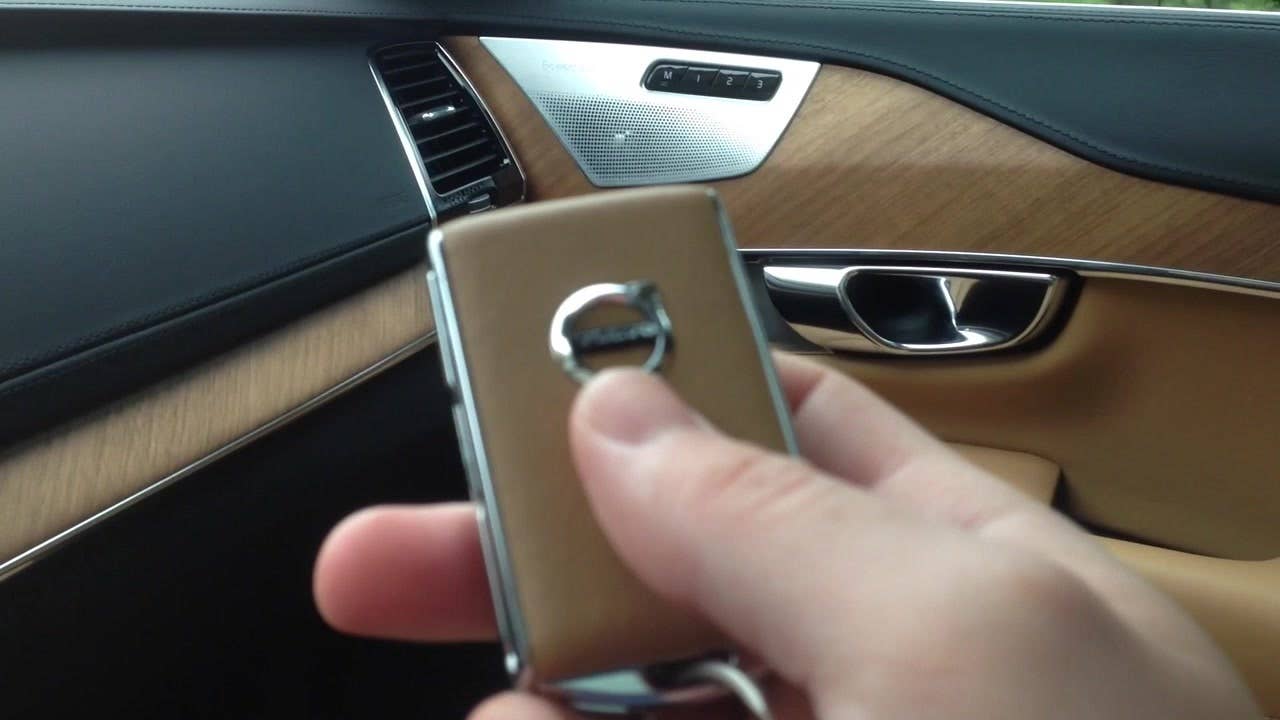 Greg Migliore shows off the key fob for the 2016 Volvo XC90.