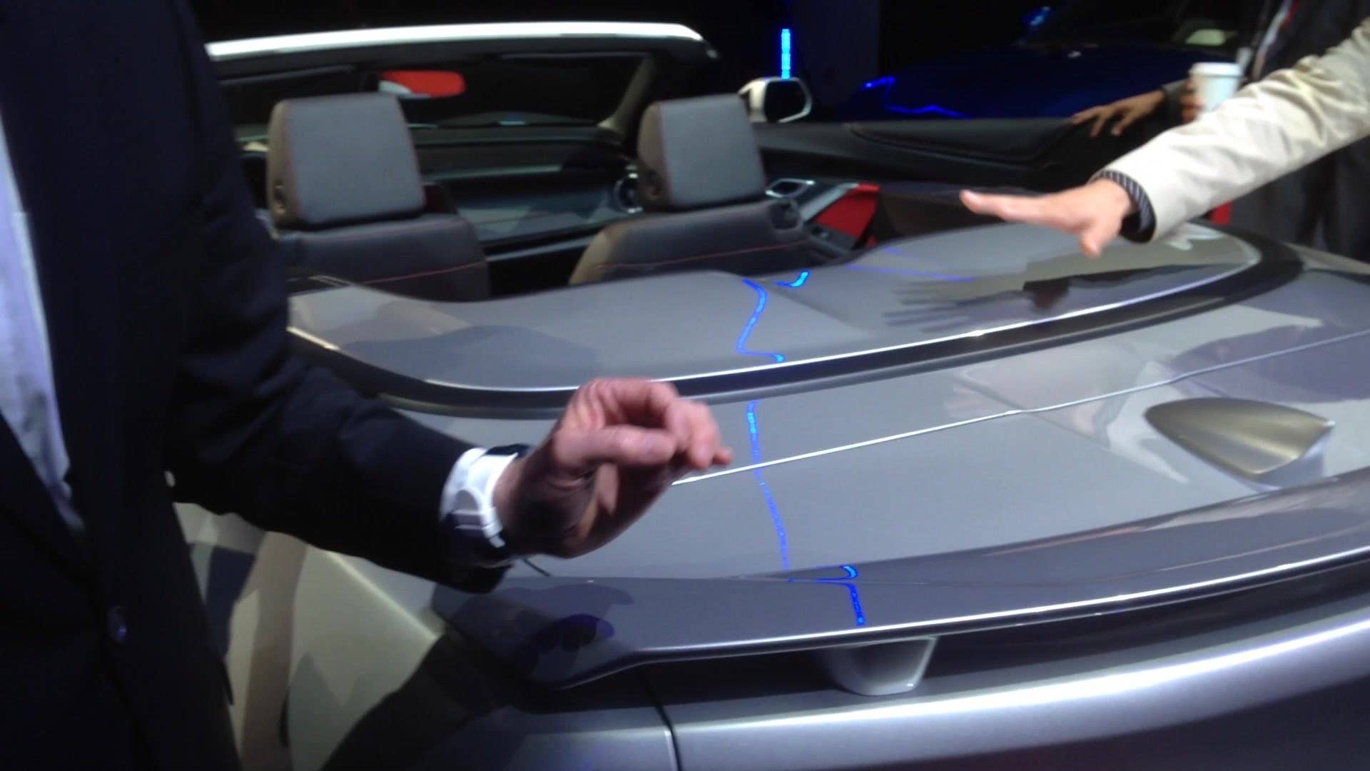 Chevy designer Tom Peters explains the roof features of the 2016 Chevy Camaro convertible.