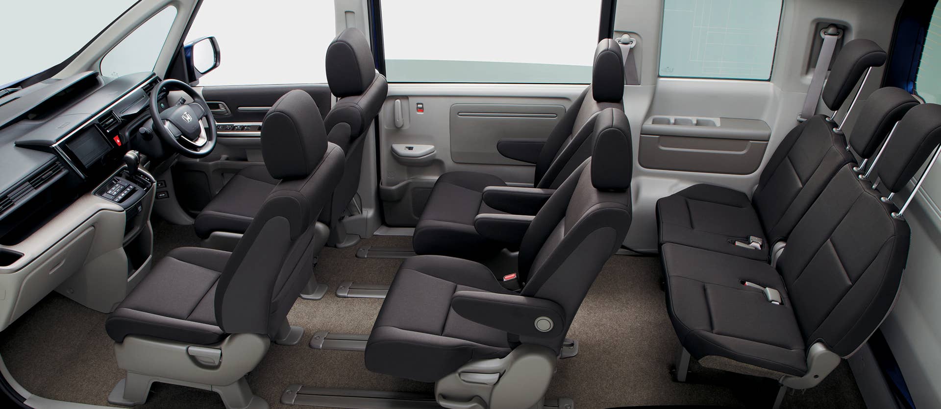 Honda Step WGN cabin black