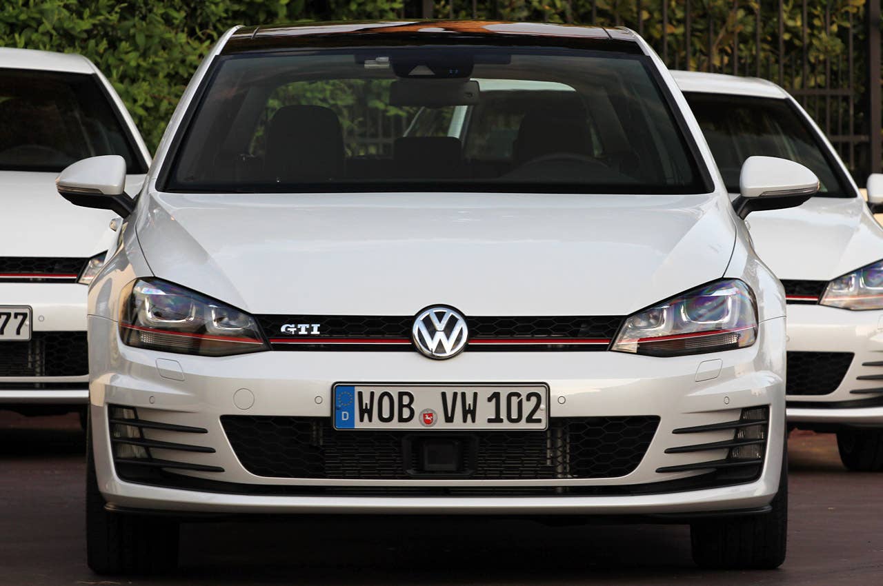 2015 Volkswagen GTI front view