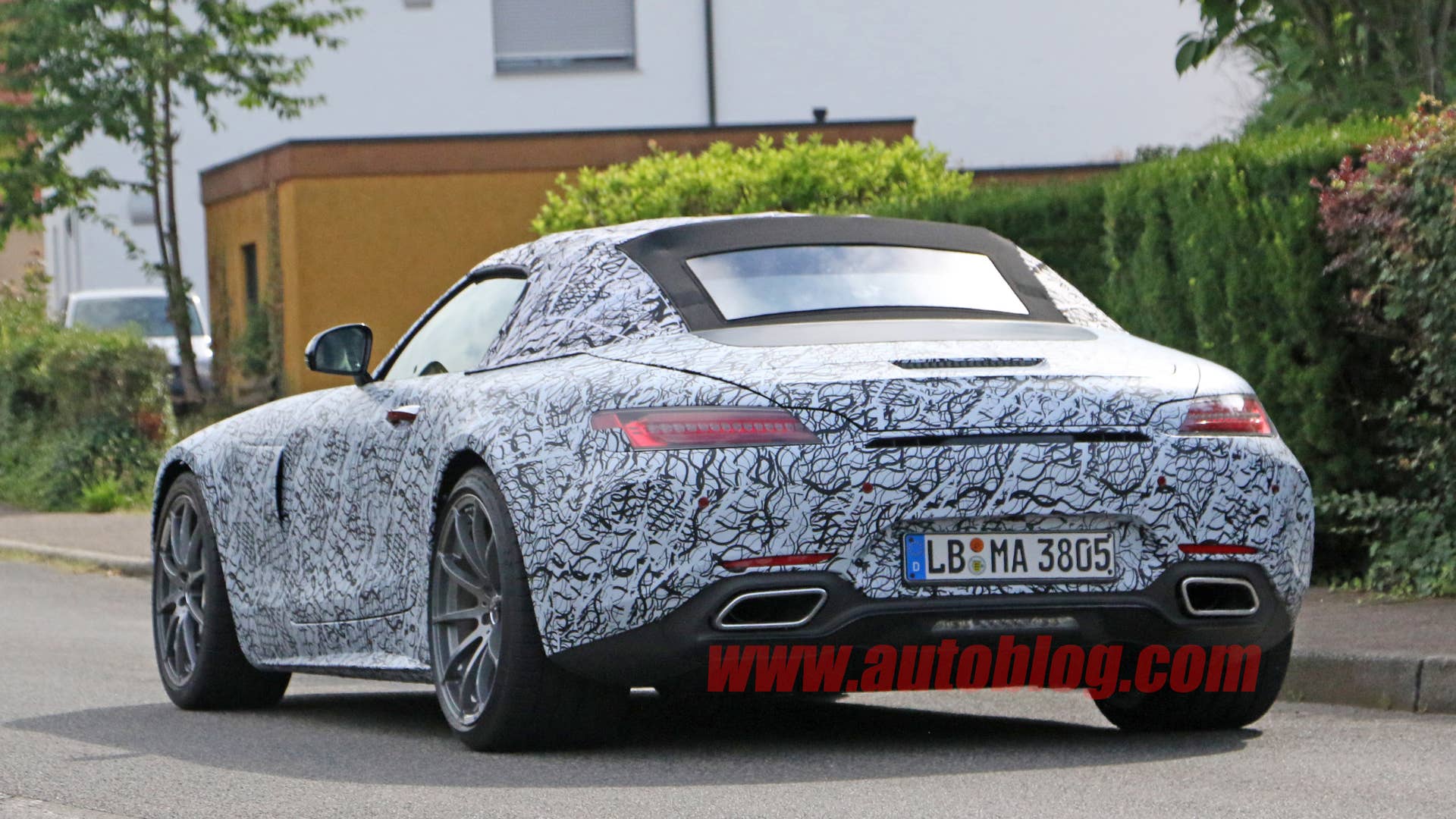 2018 Mercedes-AMG GT C Roadster Rear Exterior