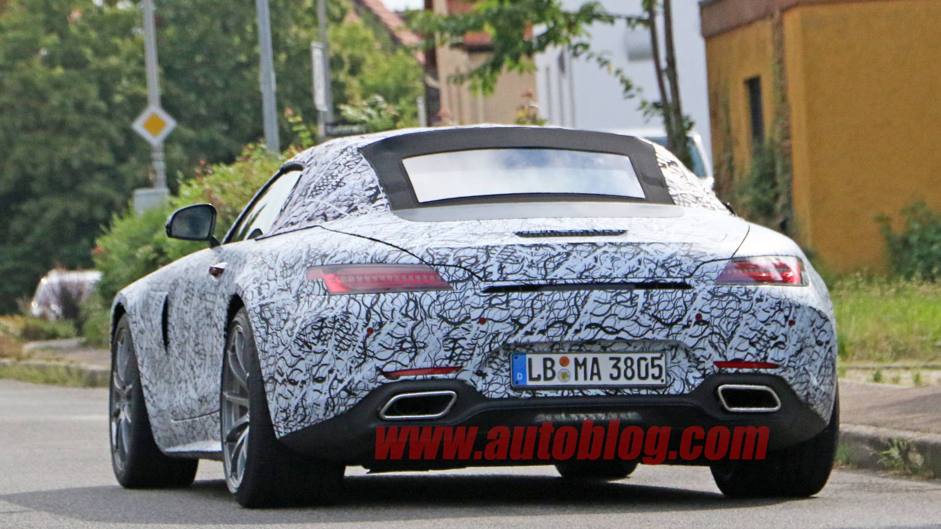 2018 Mercedes-AMG GT C Roadster Rear Exterior