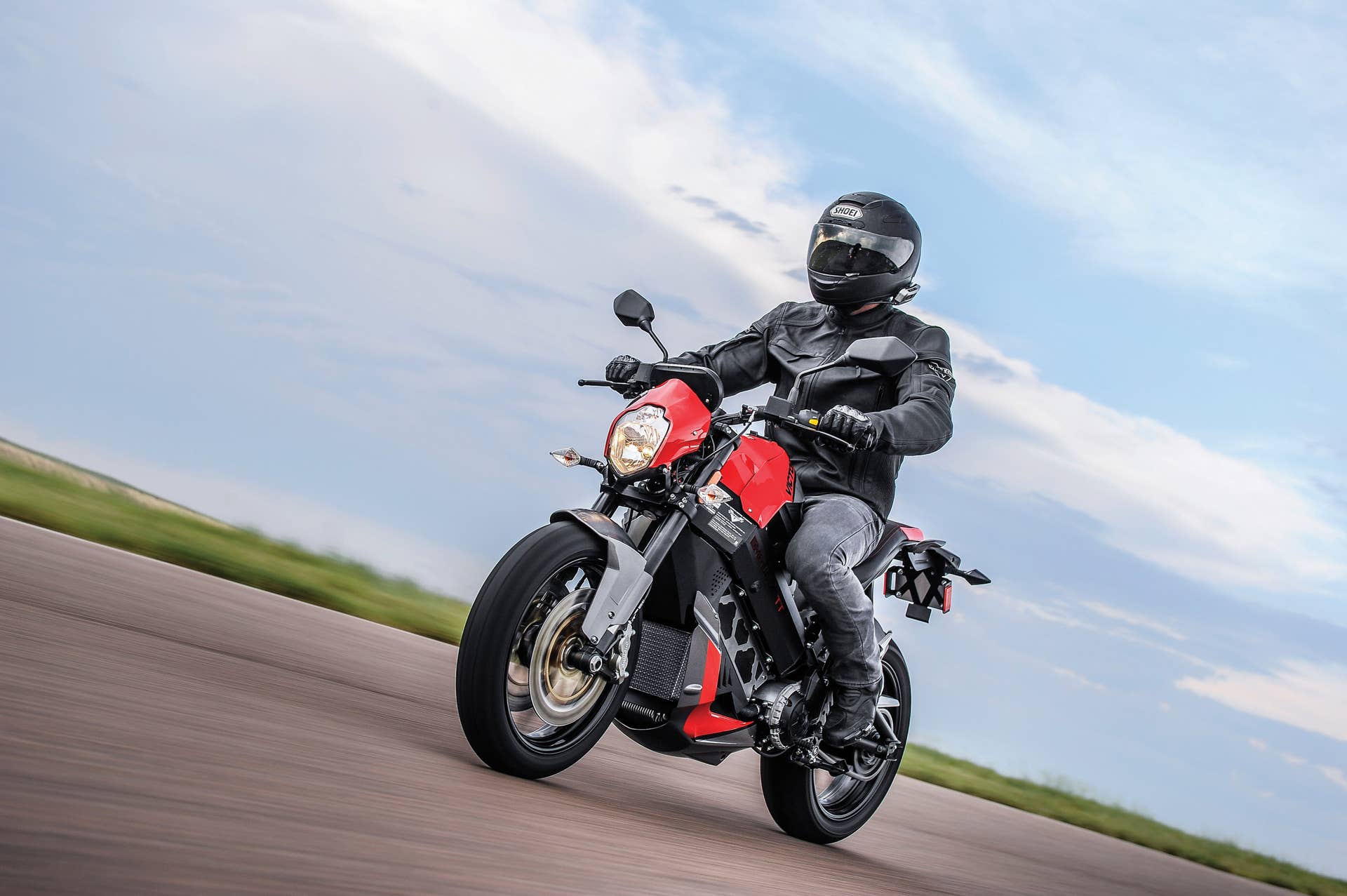 Victory Empulse TT front 3/4 electric motorcycle