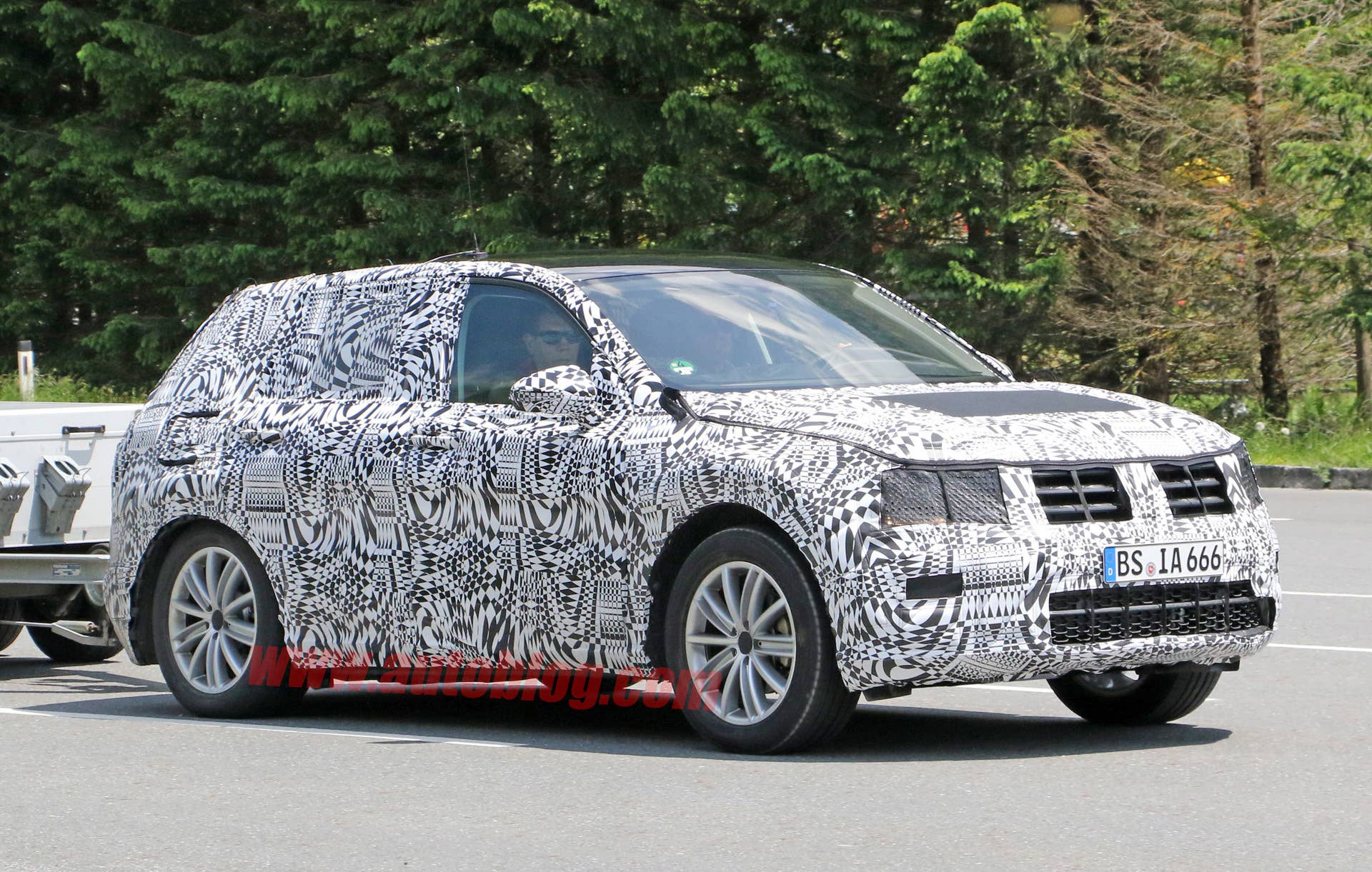 front grille camo tiguan vw towing
