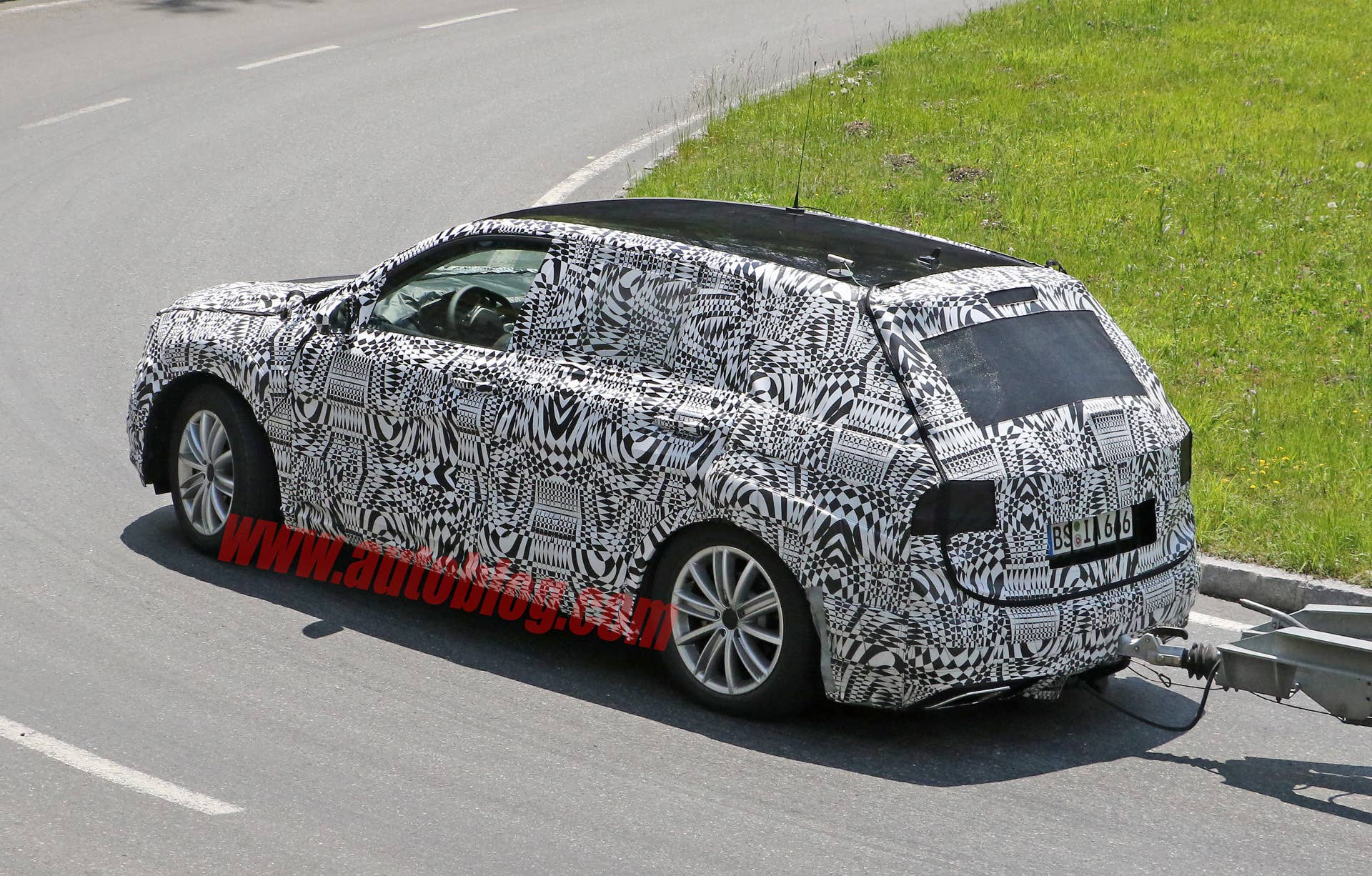 back tiguan vw rear towing camo spied