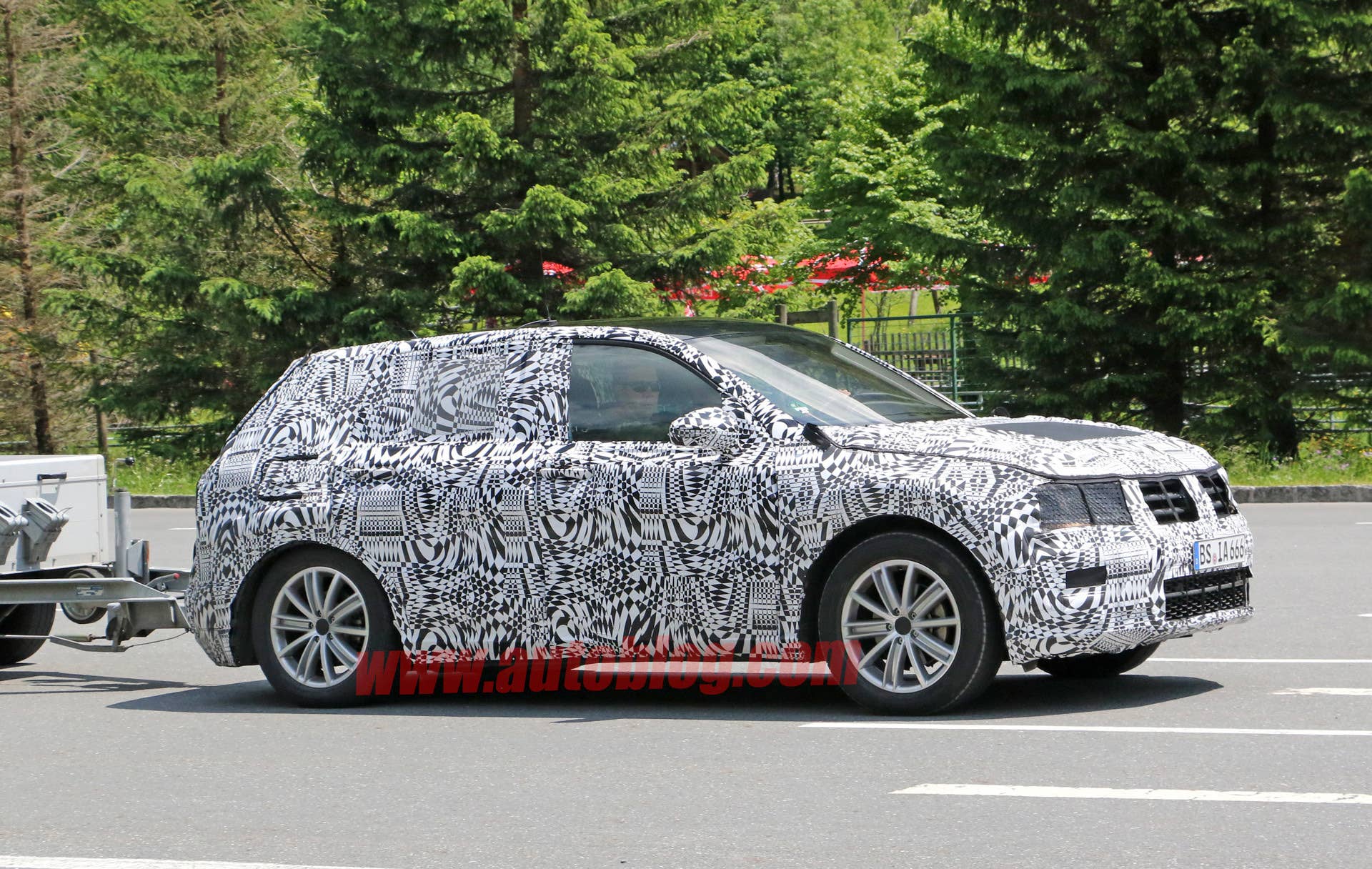 tiguan vw trailer tow camo disguise