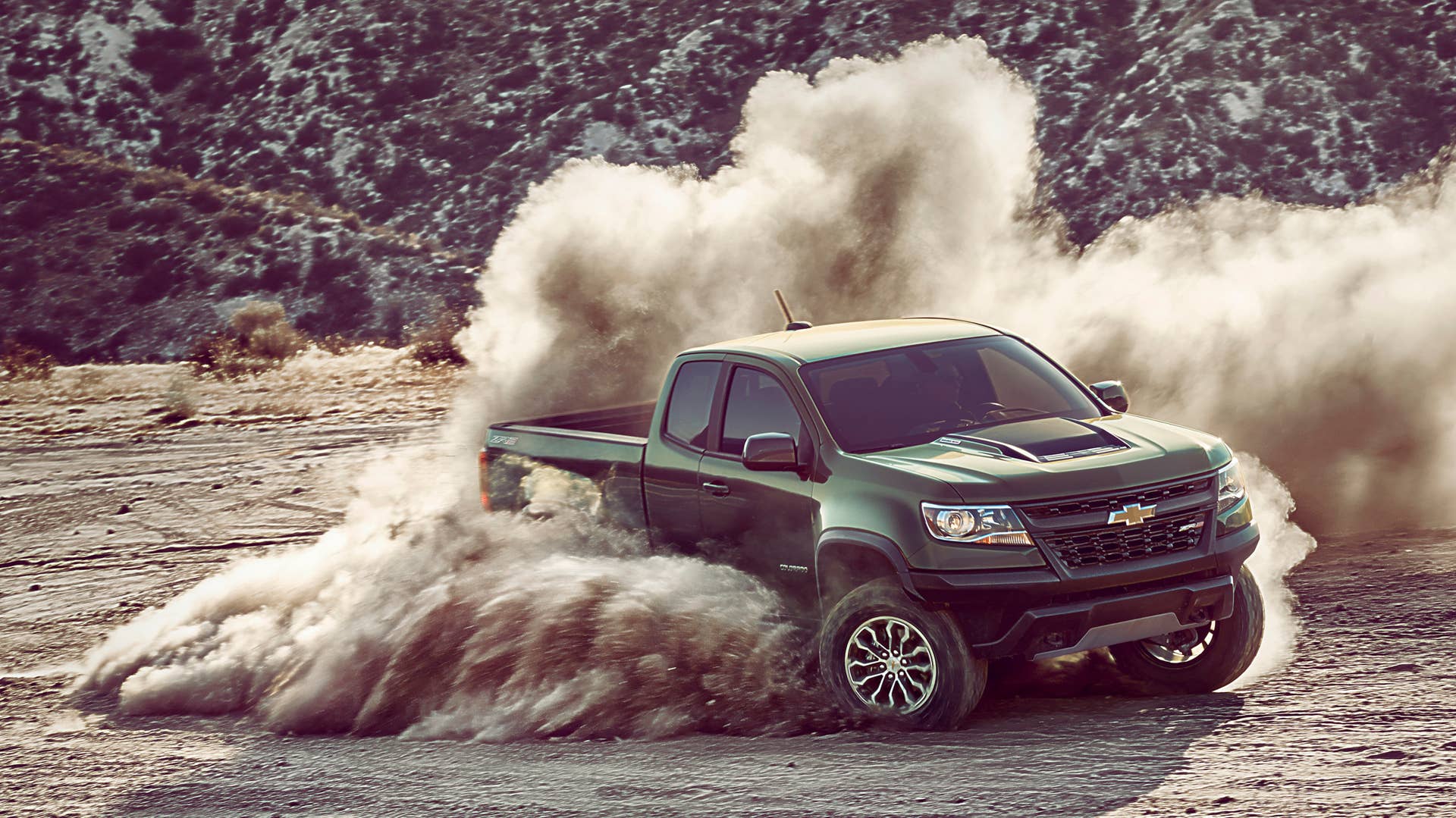 2017 chevy colorado zr2 dirt