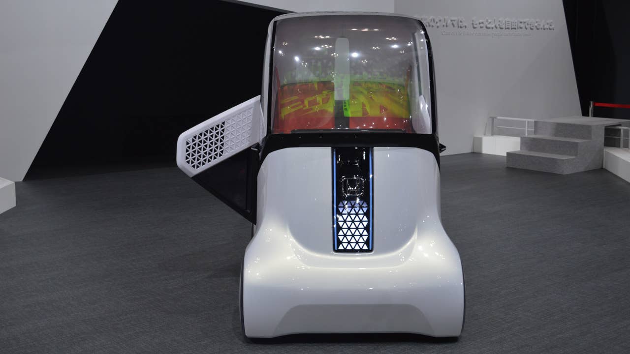 honda wander stand front view