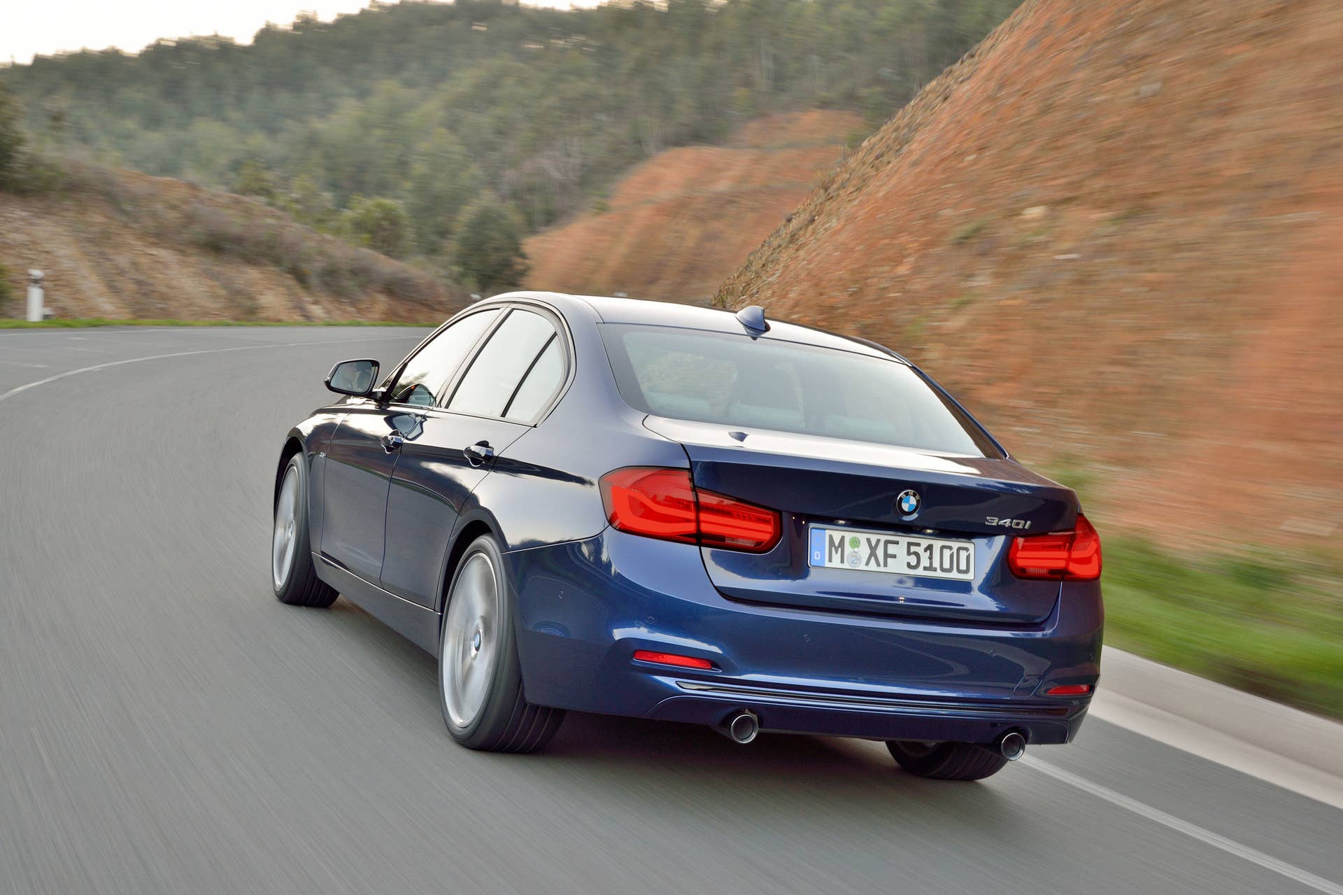 blue 2016 bmw 3 series refresh back