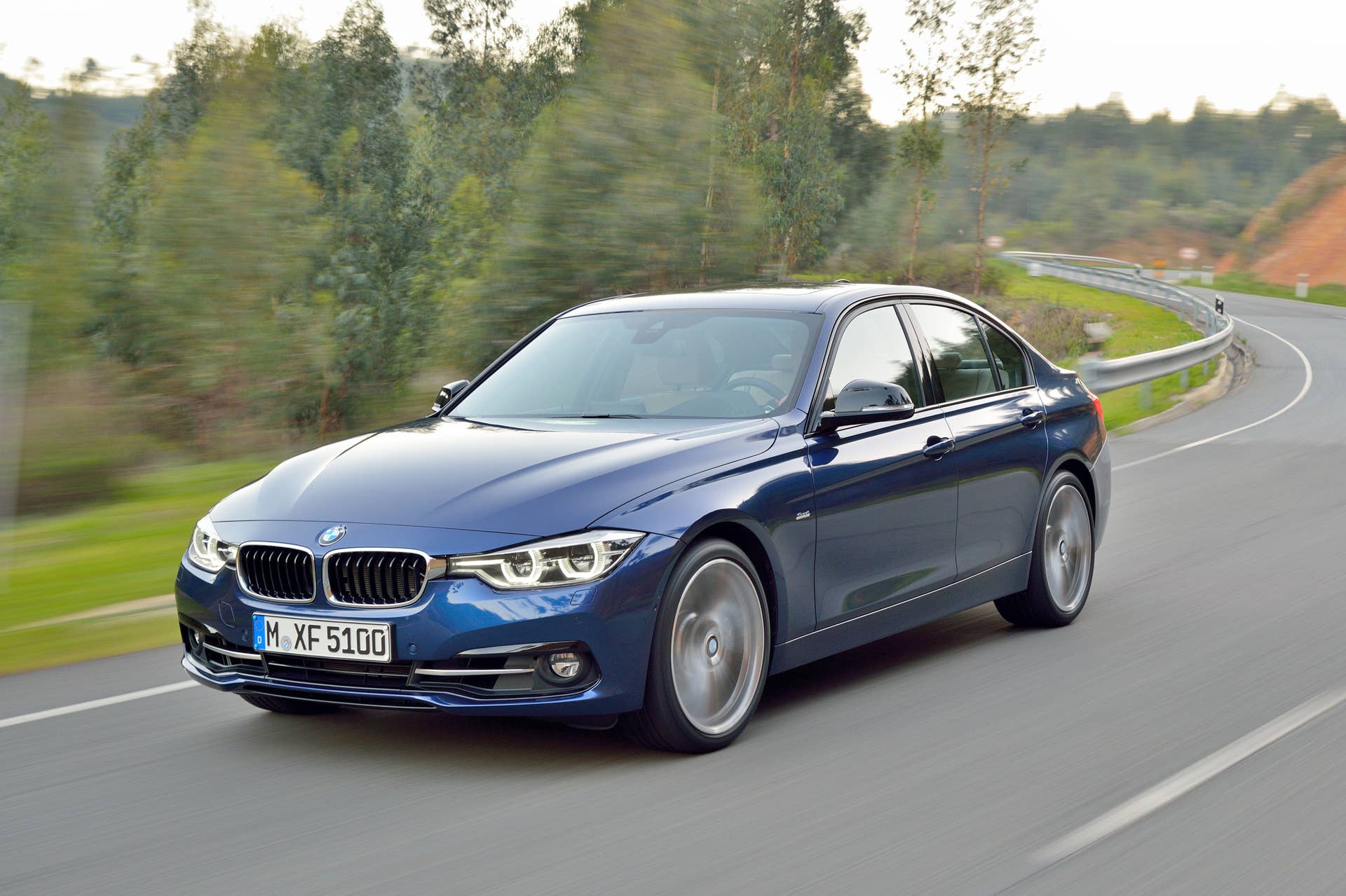 blue 2016 bmw 3 series refresh grille
