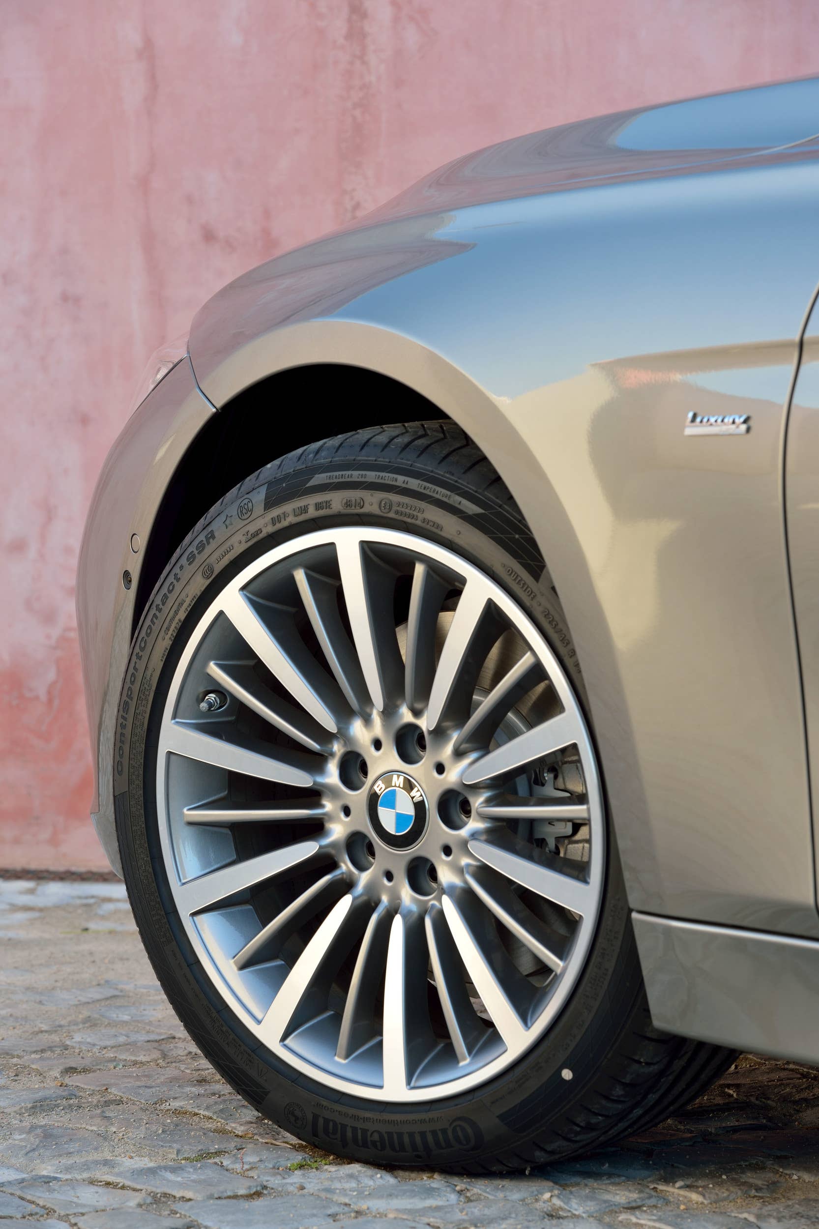 beige 2016 bmw 3 series wagon refresh wheels