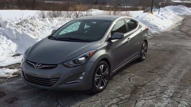 AutoblogGreen editor Sebastian Blanco  Drives the 2015 Hyundai Elantra Sport.