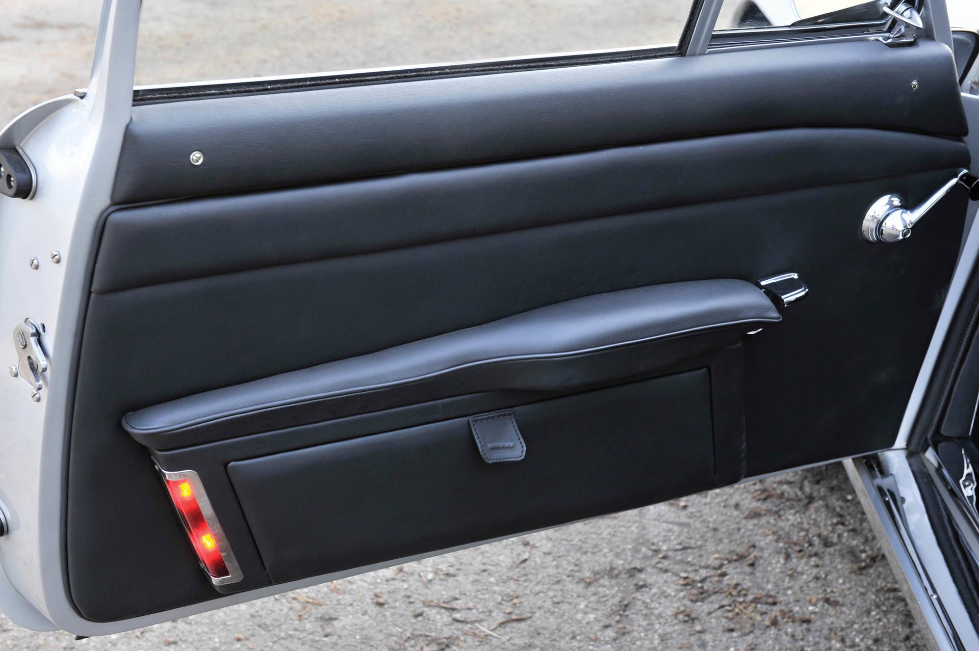 1962 Ferrari 400 Superamerica Aerodinamico door panel