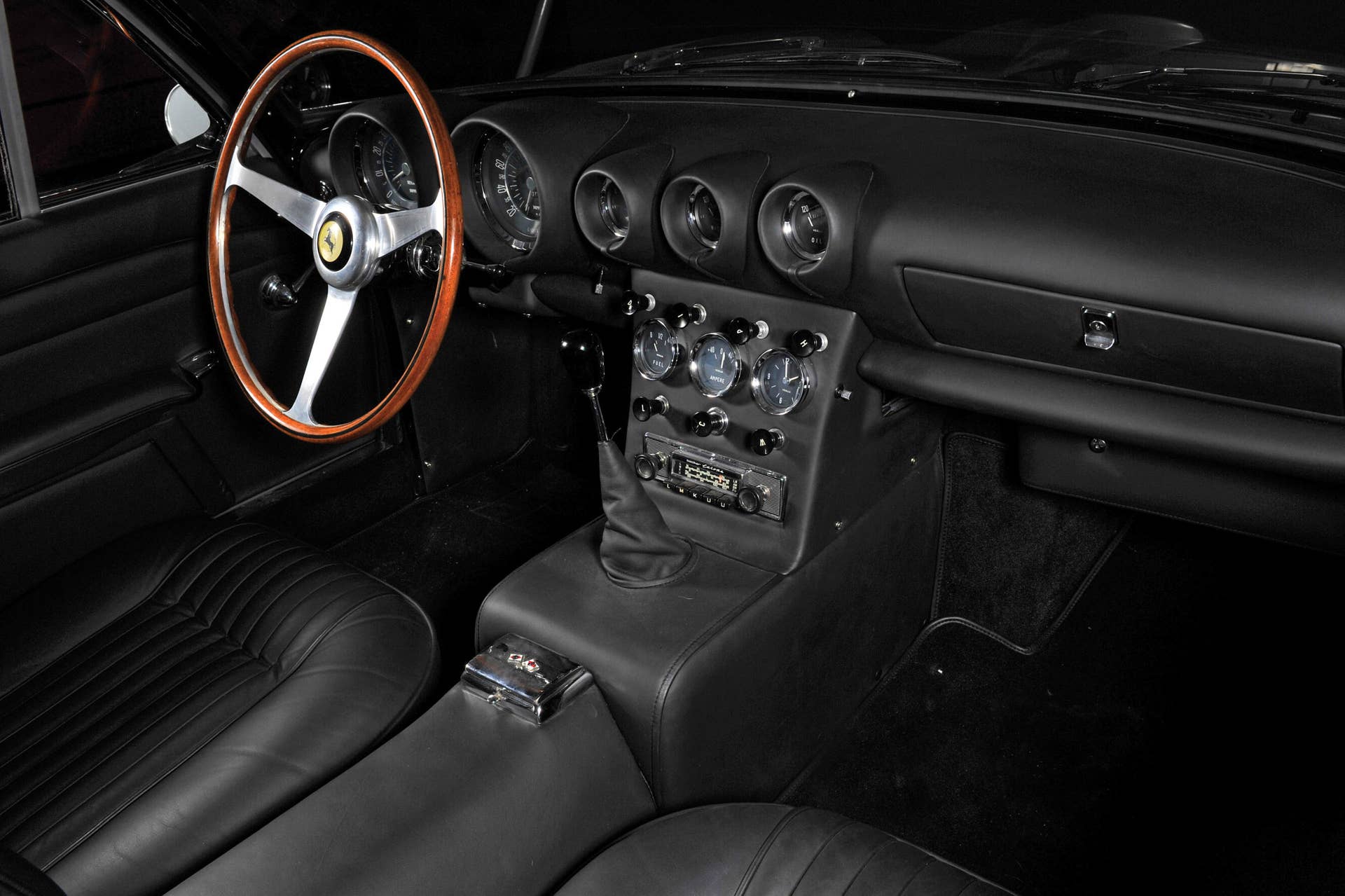1962 Ferrari 400 Superamerica Aerodinamico interior