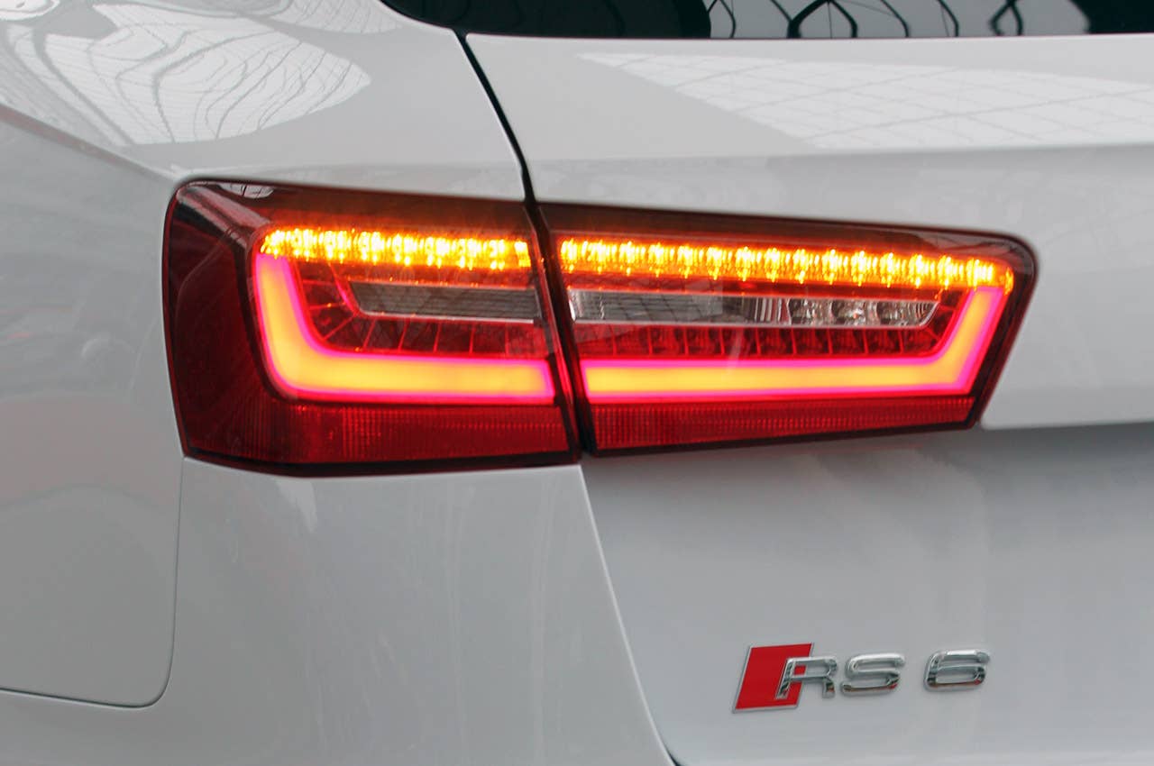 2013 Audi RS6 Avant taillight