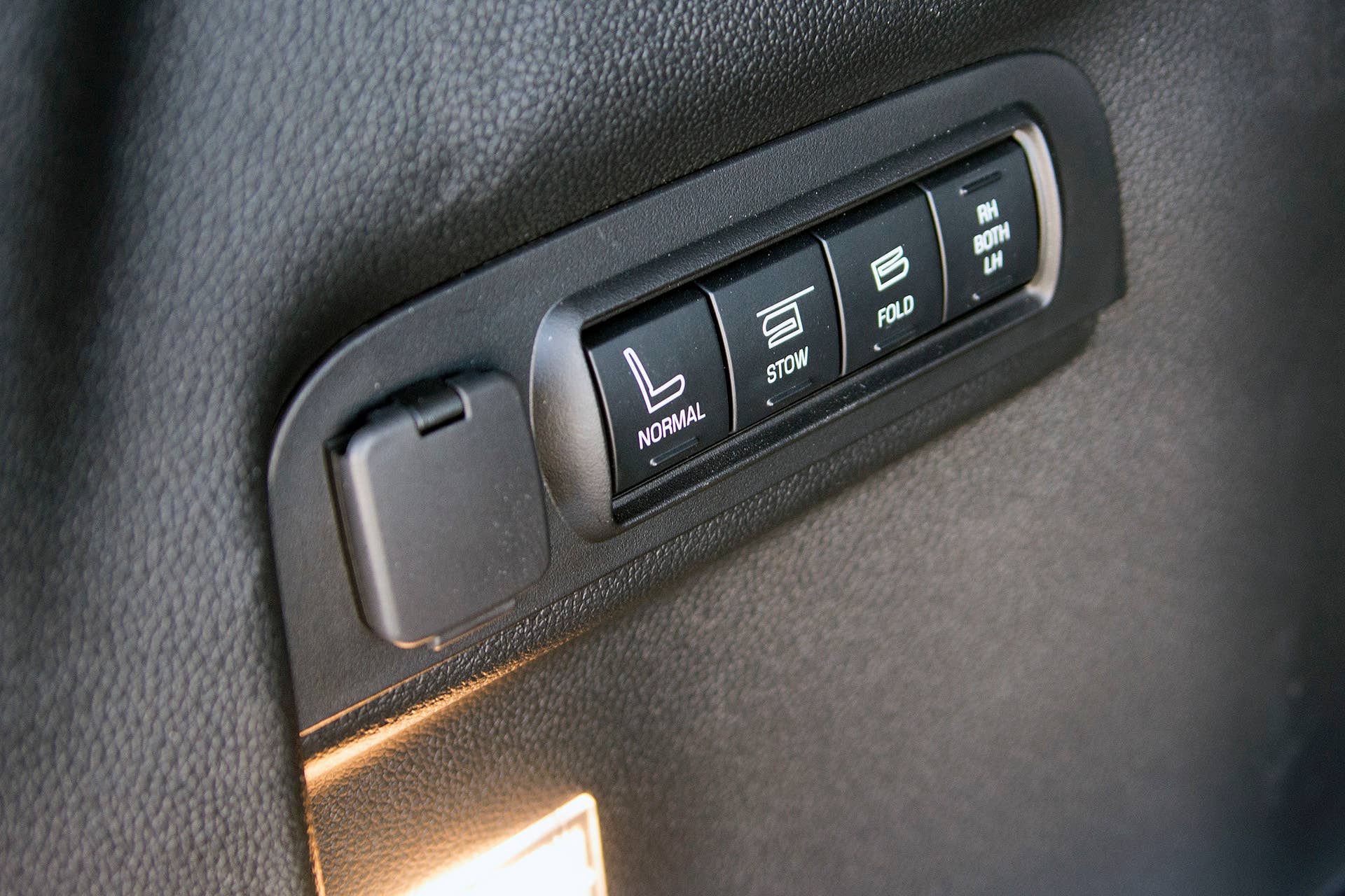 2016 Ford Explorer Sport seat folding controls