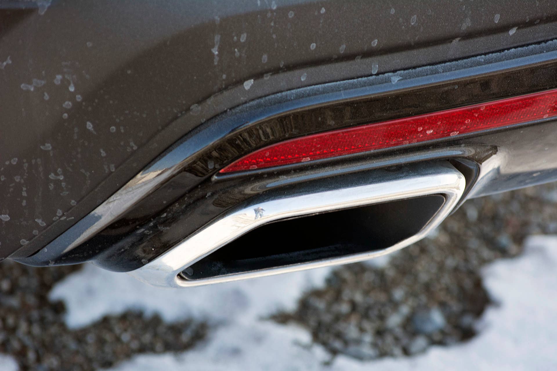 2016 Ford Explorer Sport exhaust tip