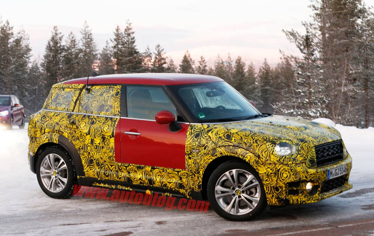 mini countryman spy shots three quarters