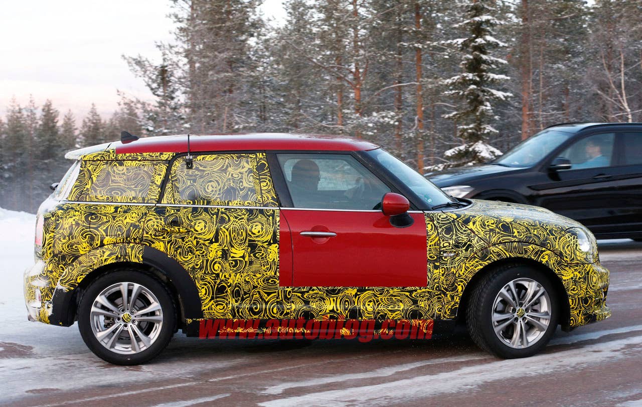 mini countryman spy shots profile
