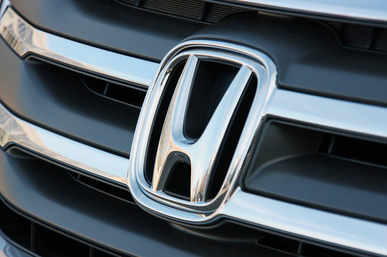 2011 Honda Odyssey grille