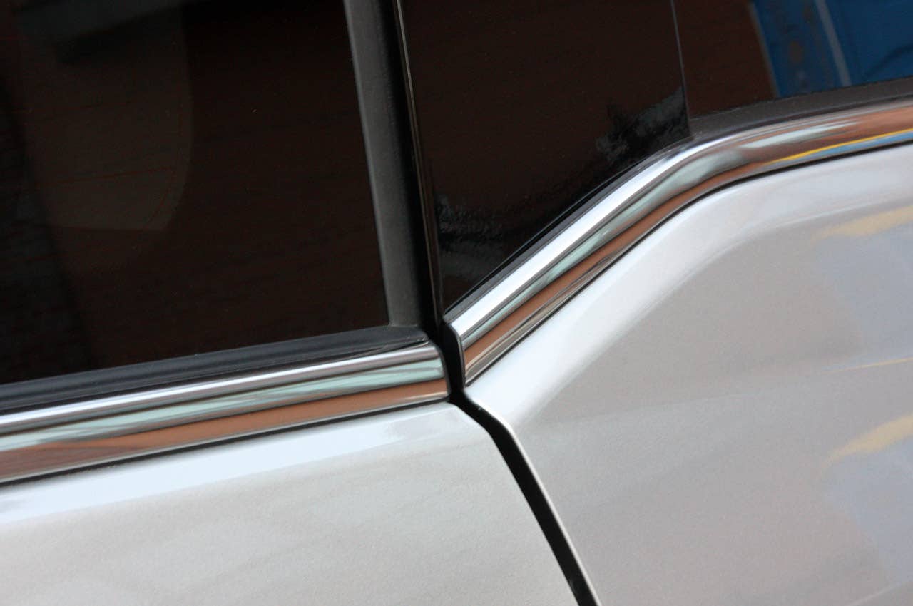 2011 Honda Odyssey exterior trim