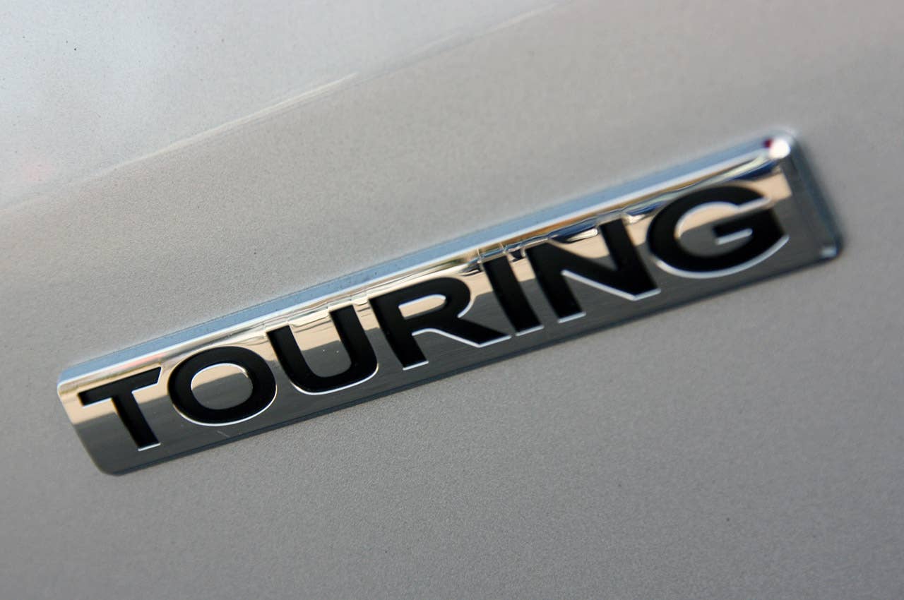 2011 Honda Odyssey badge