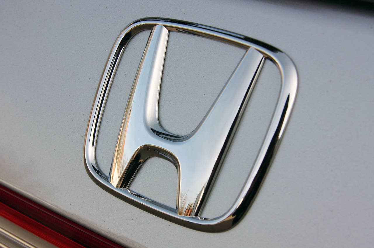 2011 Honda Odyssey logo