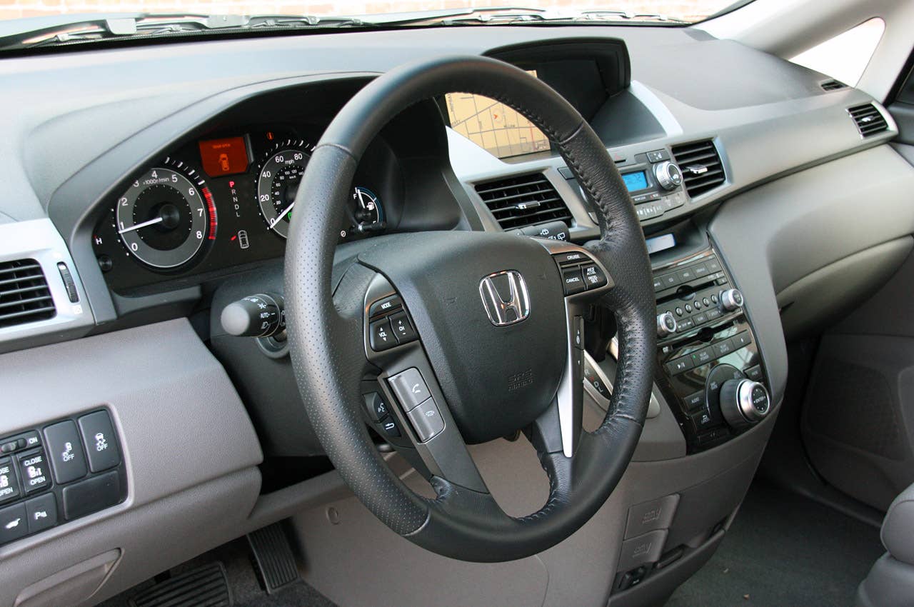 2011 Honda Odyssey steering wheel