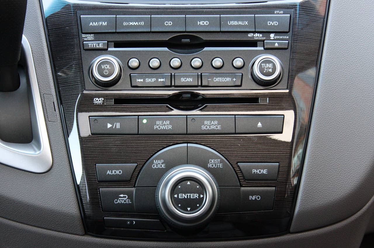 2011 Honda Odyssey instrument panel