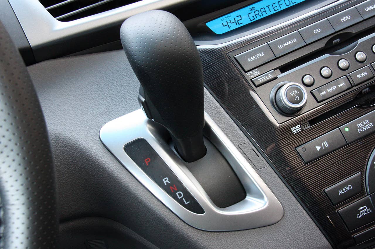 2011 Honda Odyssey shifter