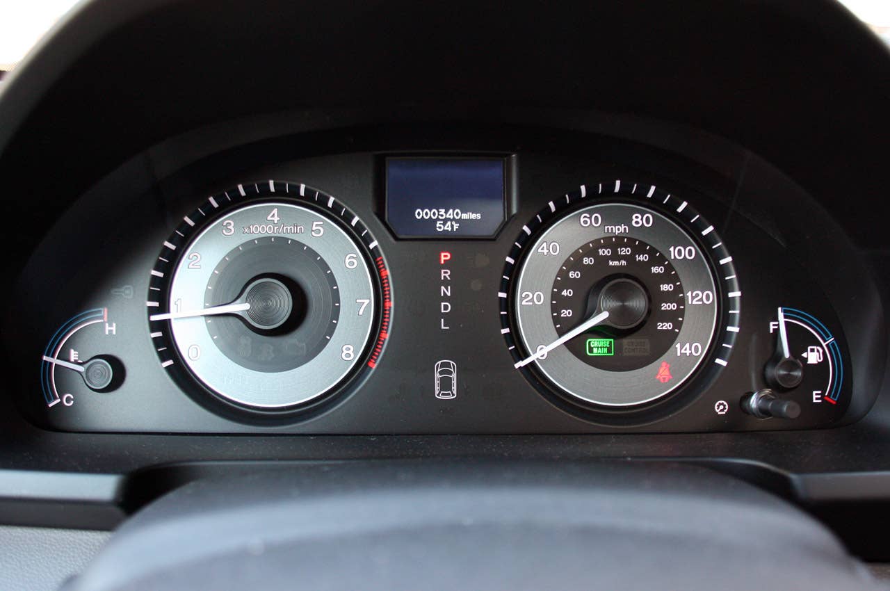 2011 Honda Odyssey gauges