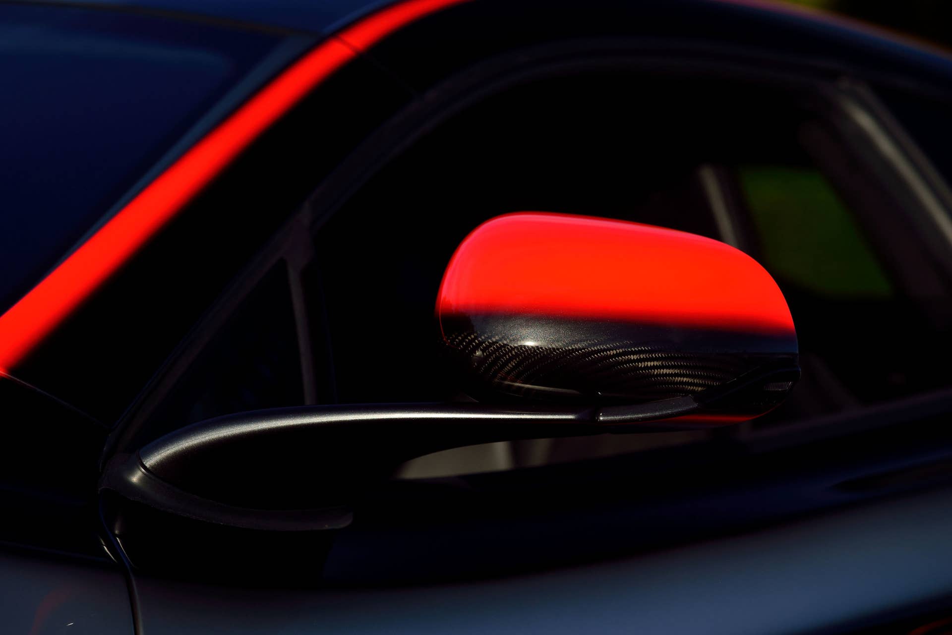 2012 McLaren MP4-12C High Sport side mirror
