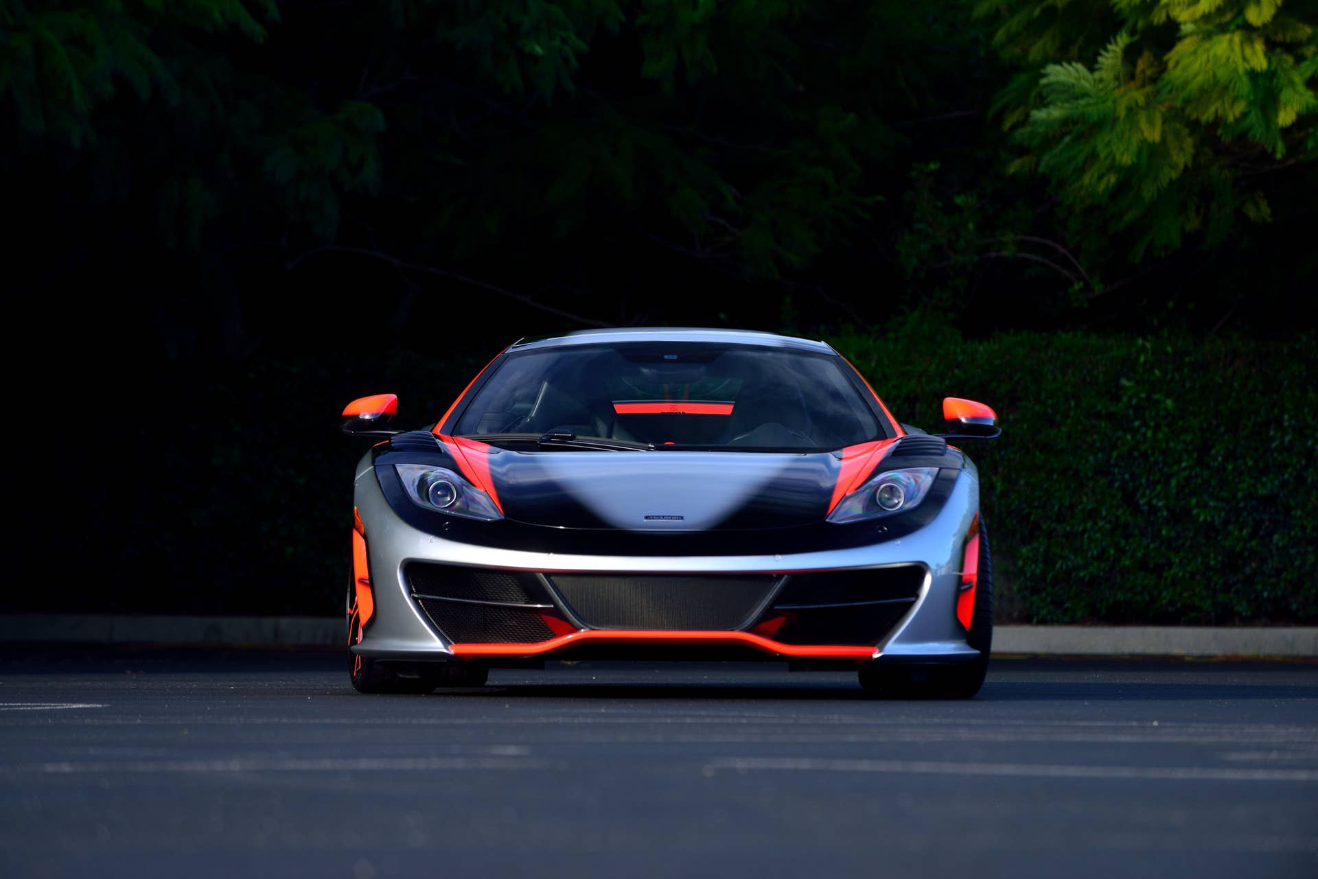 McLaren MP4-12C High Sport front
