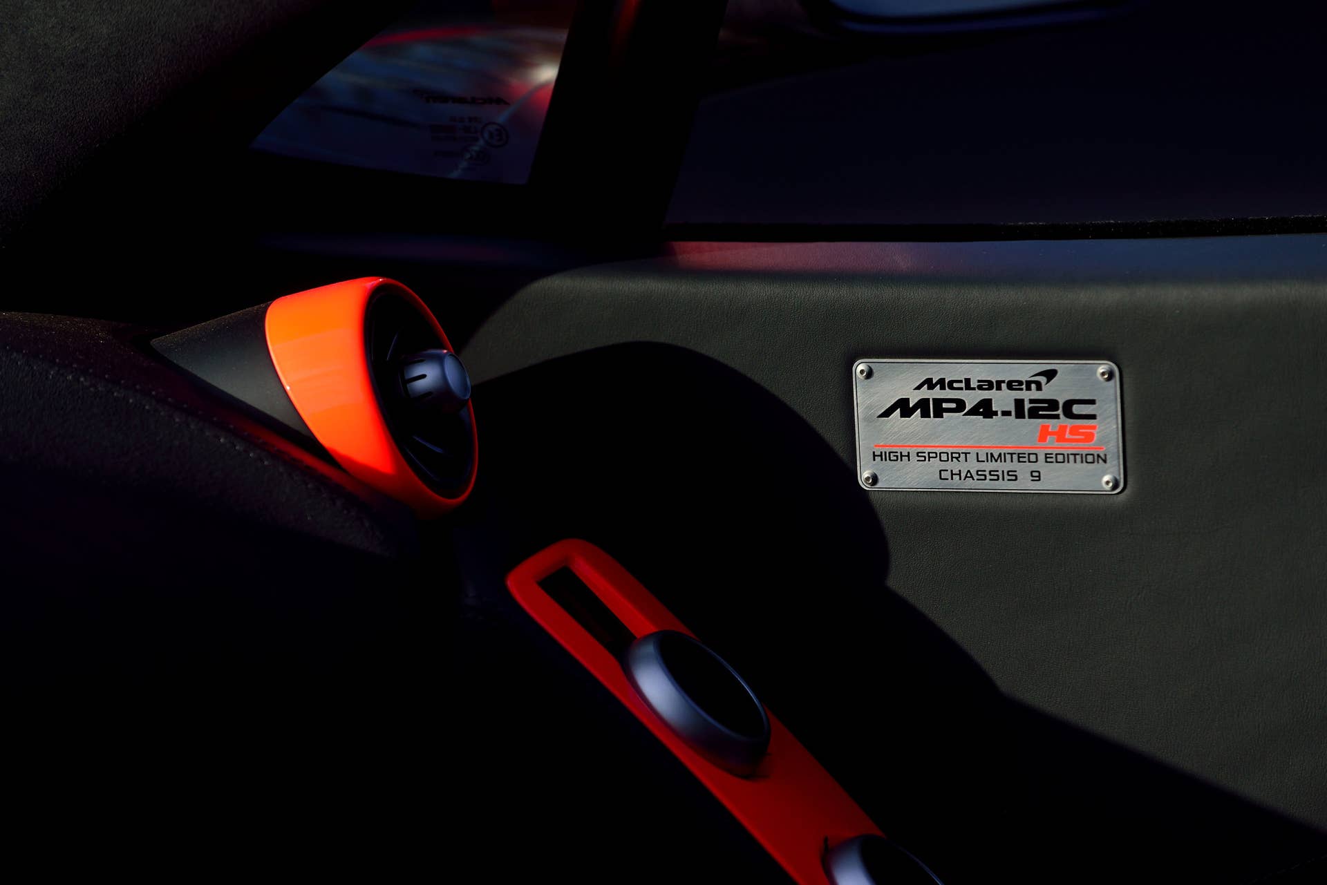 2012 McLaren MP4-12C High Sport interior plaque