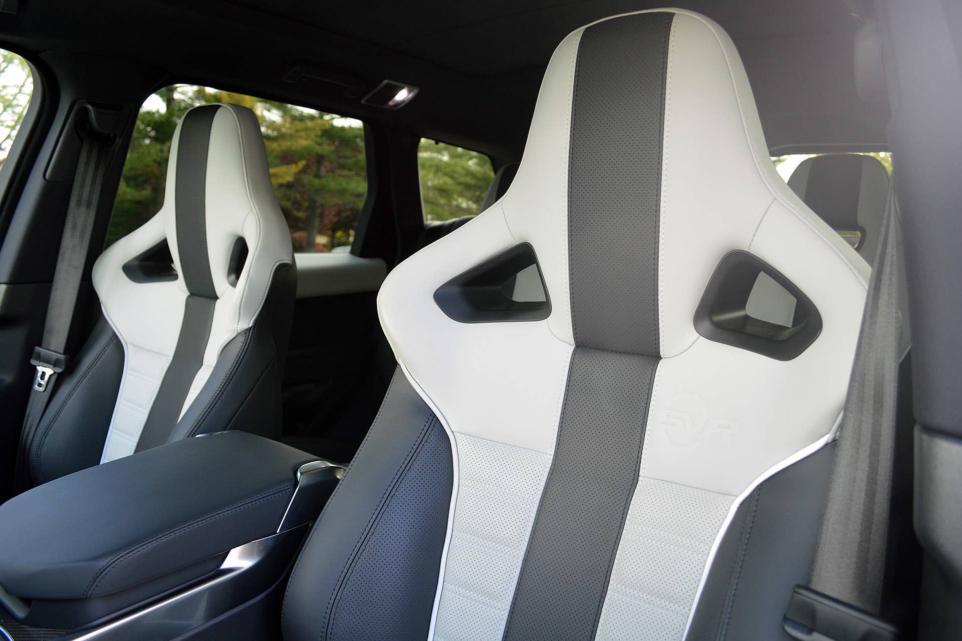 2015 Land Rover Range Rover Sport SVR front seats