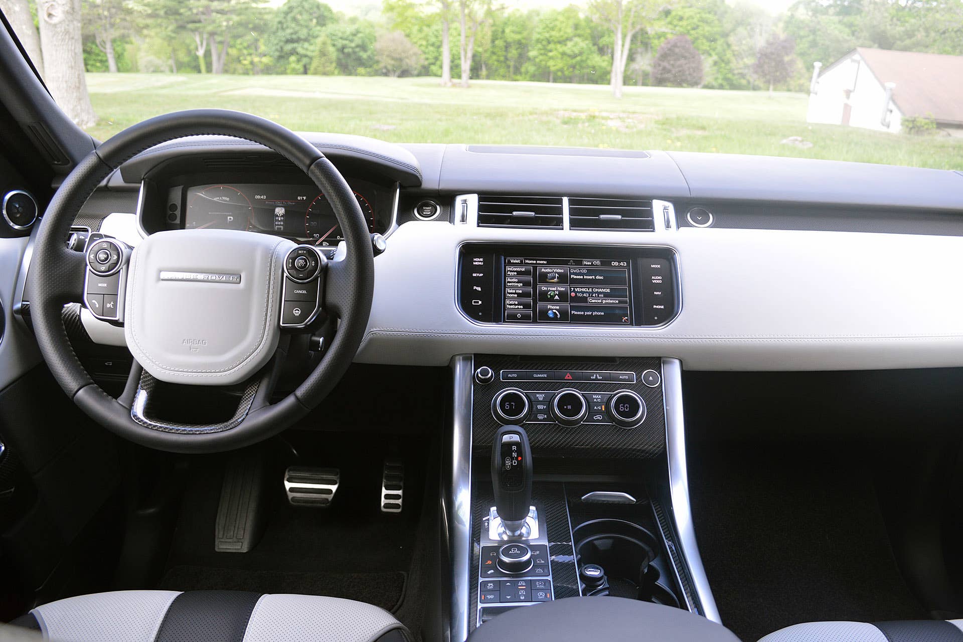 2015 Land Rover Range Rover Sport SVR interior
