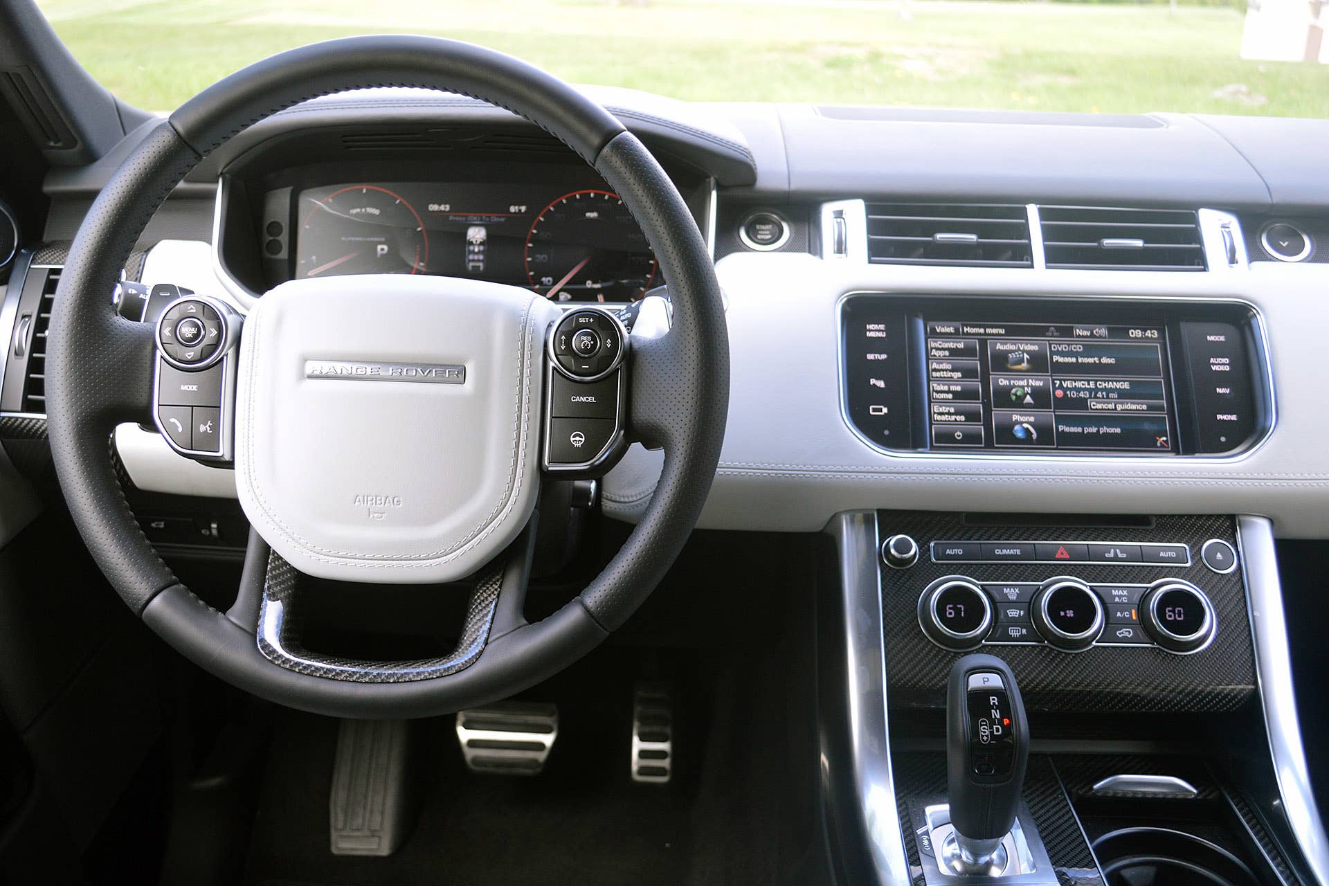 2015 Land Rover Range Rover Sport SVR interior