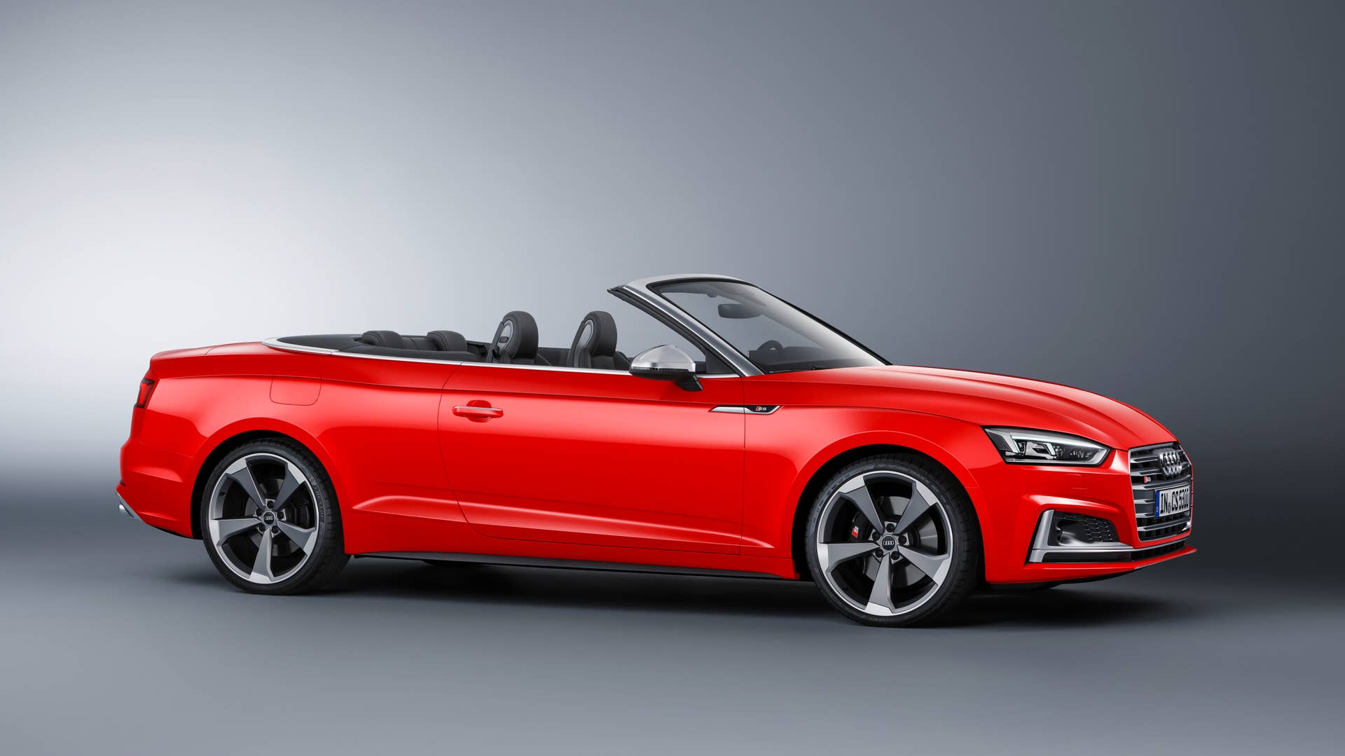 2018 Audi S5 Cabriolet Side Profile Exterior