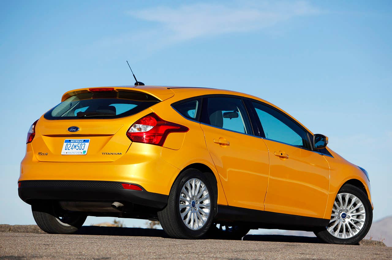 2012 Ford Focus rear 3/4 view