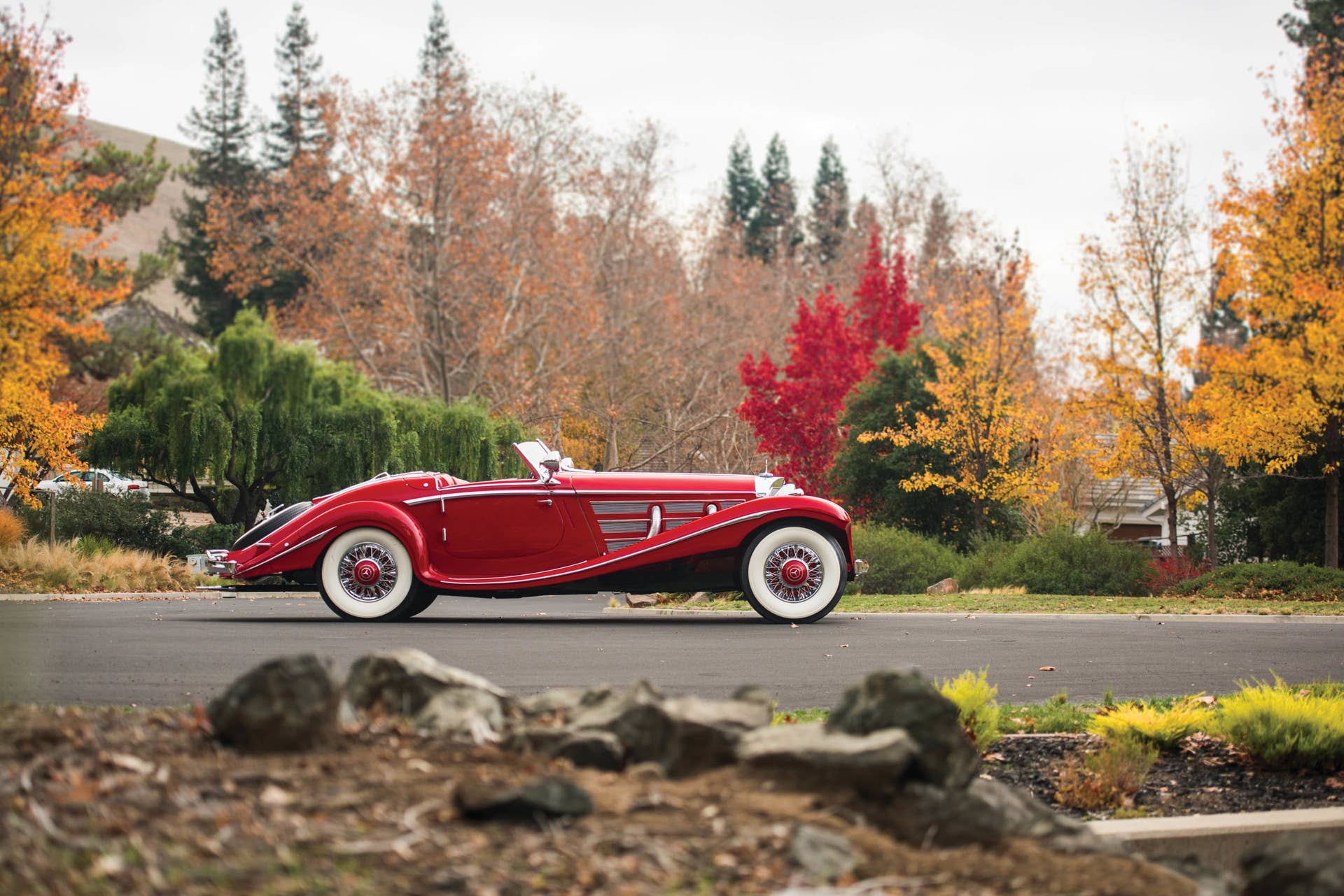 1937 Mercedes-Benz 540K Special Roadster profile static