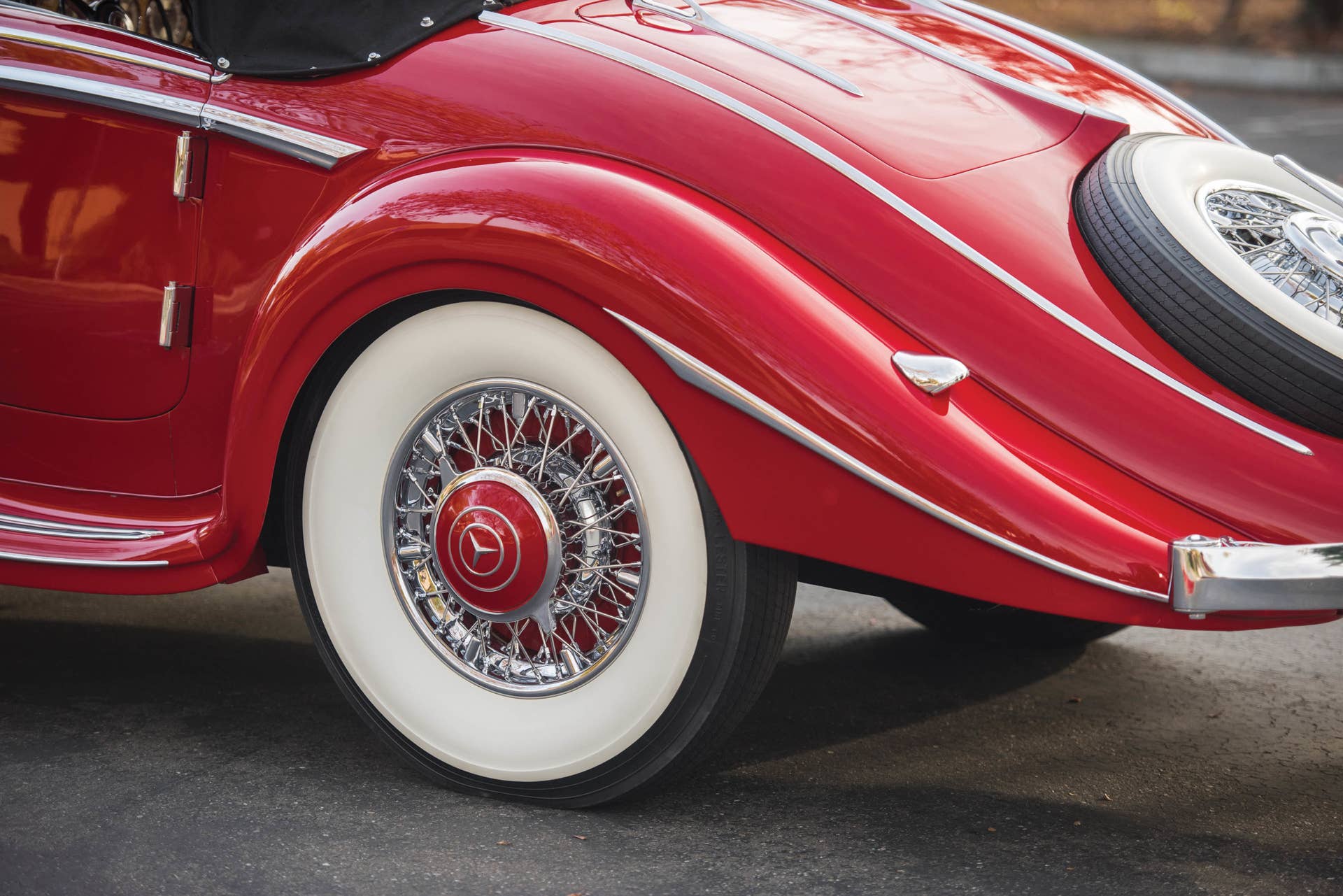 1937 Mercedes-Benz 540K Special Roadster rear fender