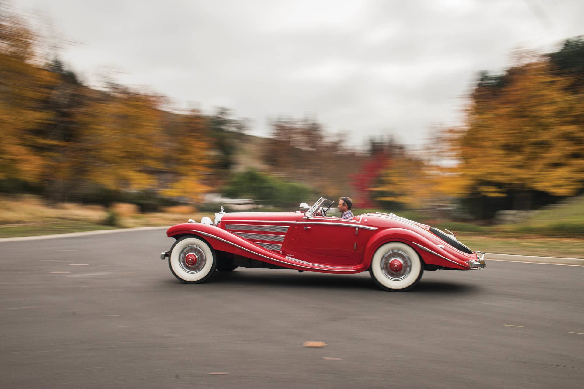 1937 Mercedes-Benz 540K Special Roadster moving profile