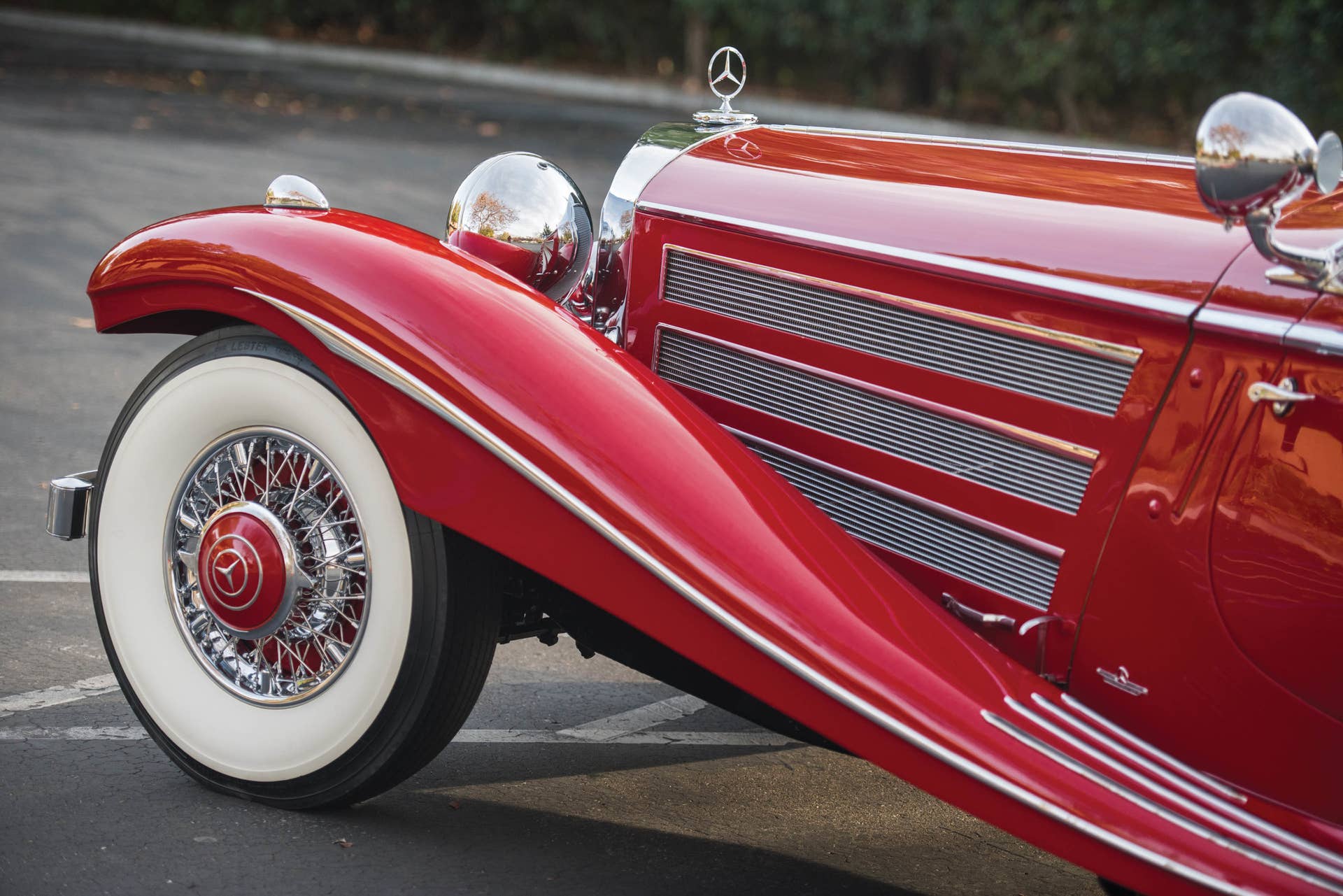 1937 Mercedes-Benz 540K Special Roadster front fender
