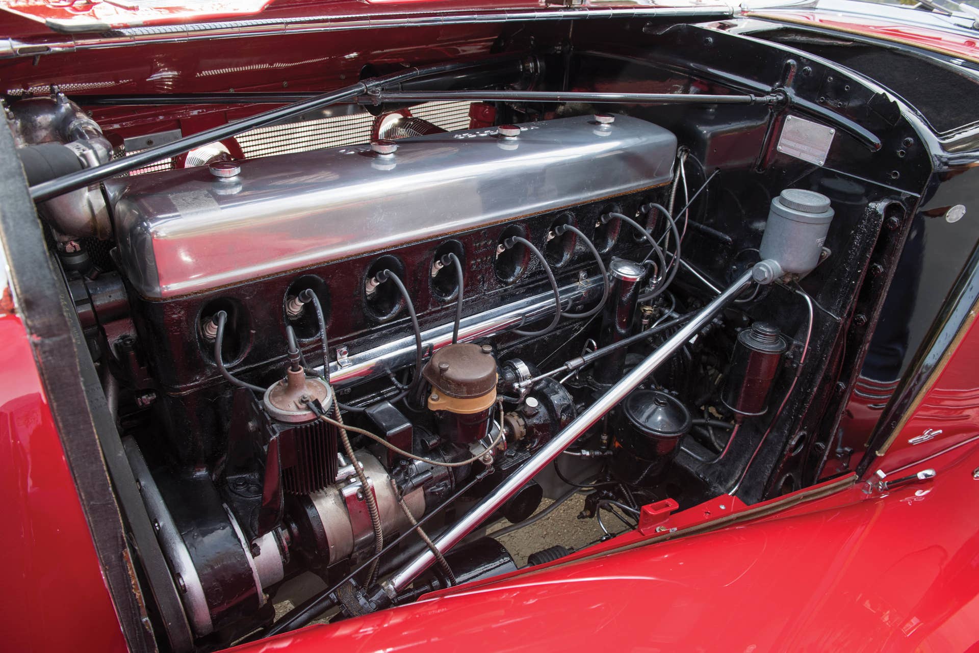1937 Mercedes-Benz 540K Special Roadster engine