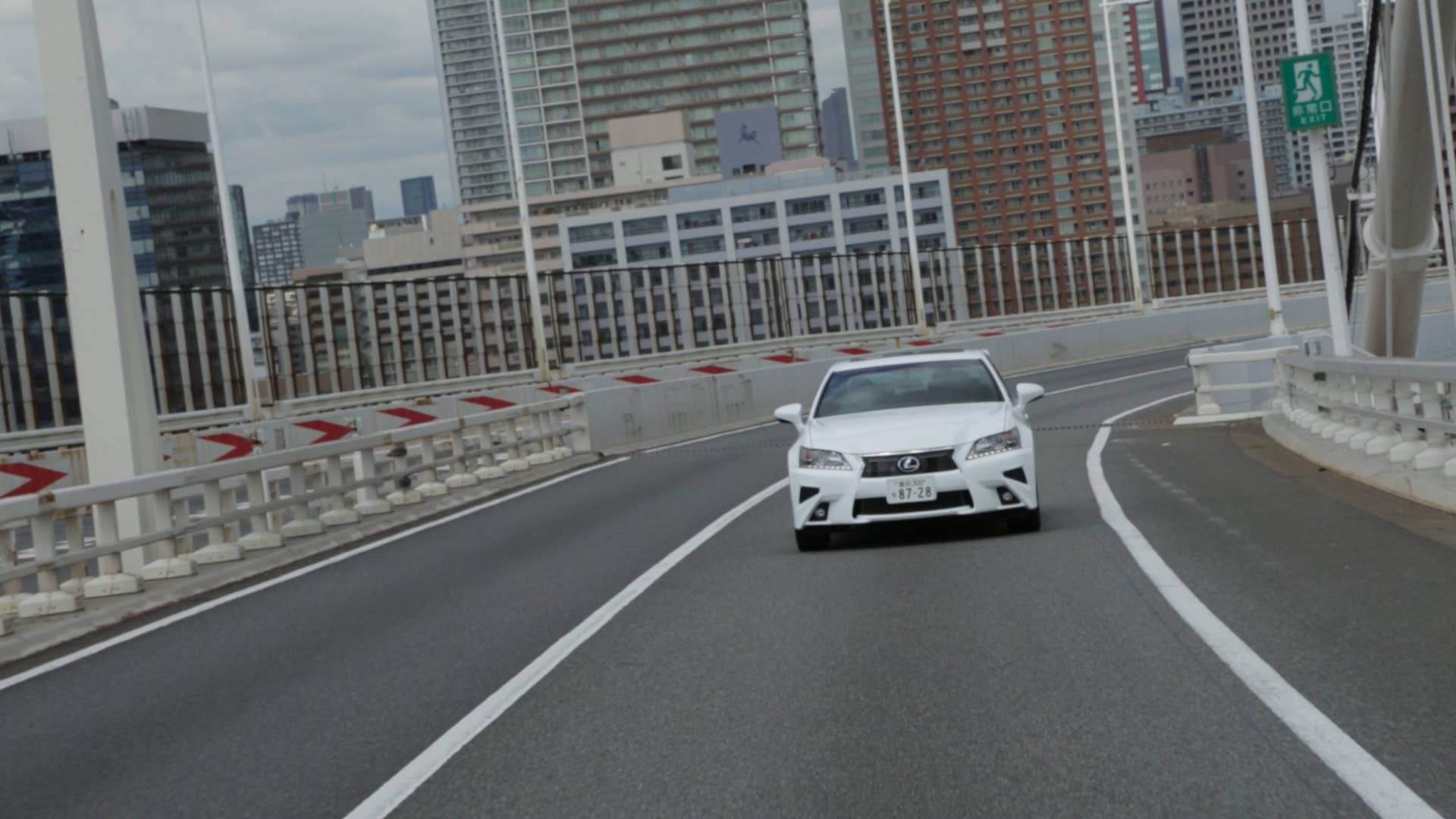 lexus gs toyota highway teammate front cornering
