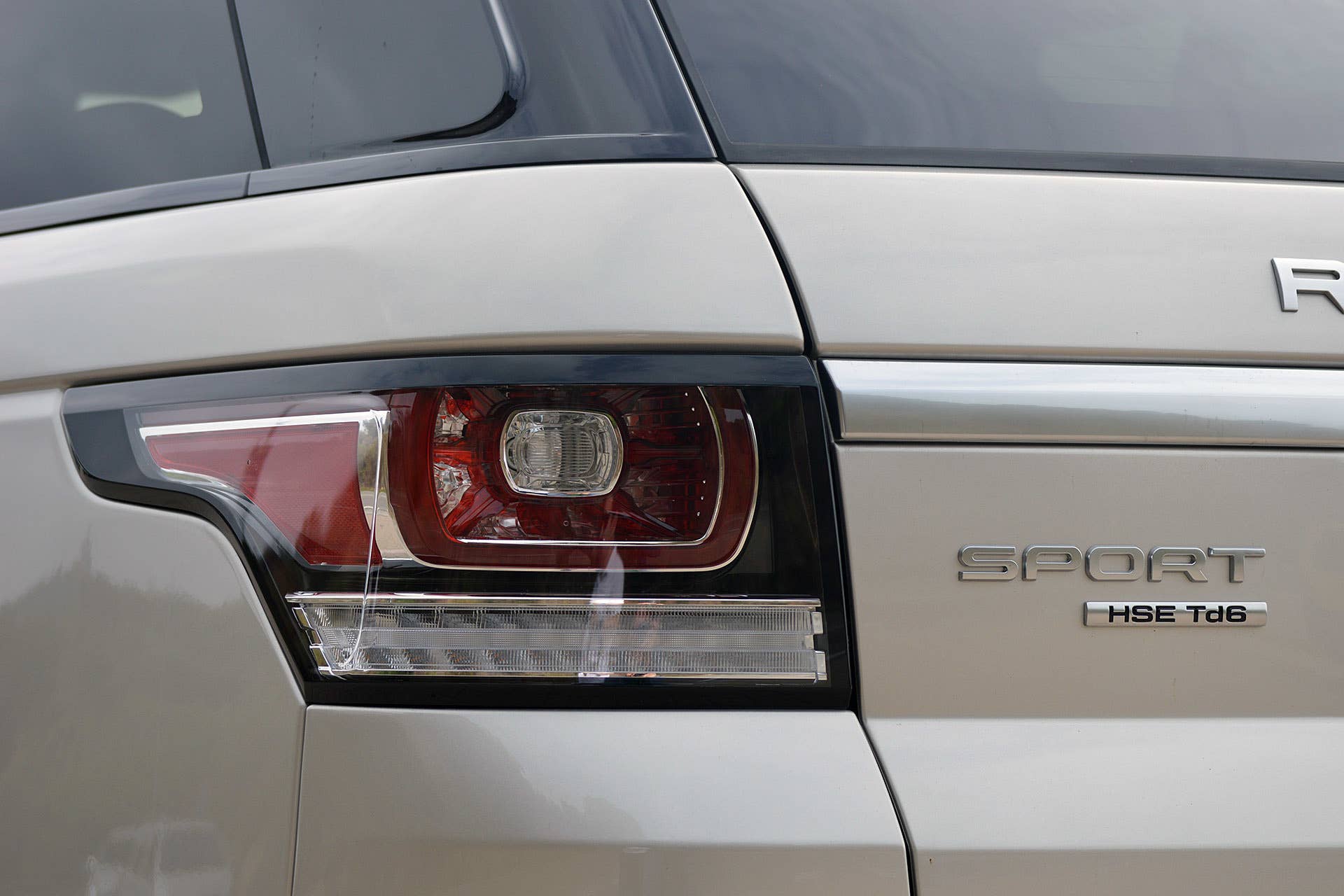 2016 Land Rover Range Rover Sport Td6 taillight