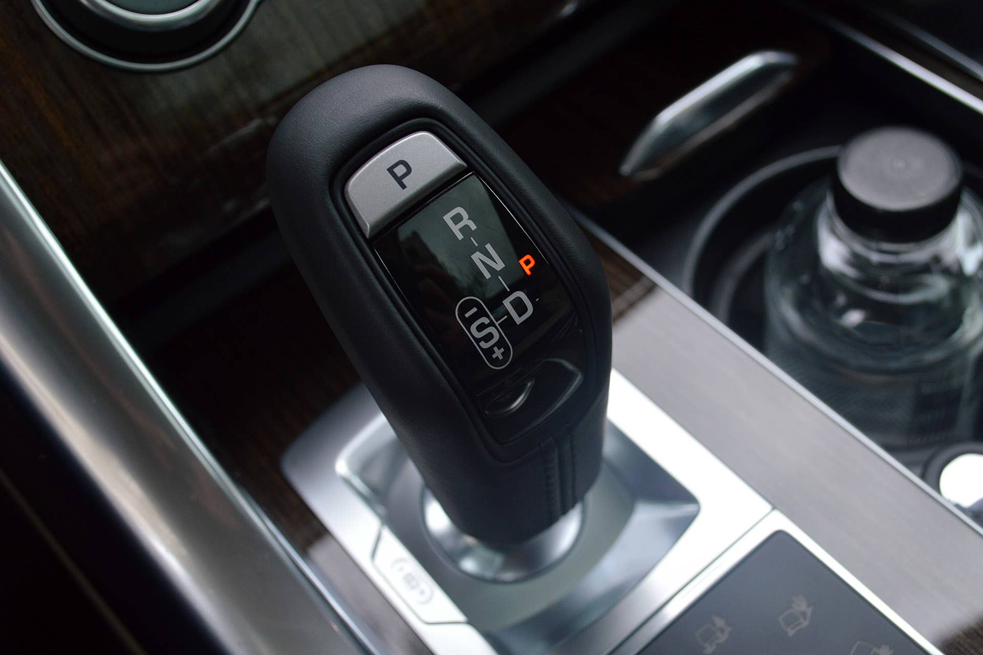 2016 Land Rover Range Rover Sport Td6 shifter