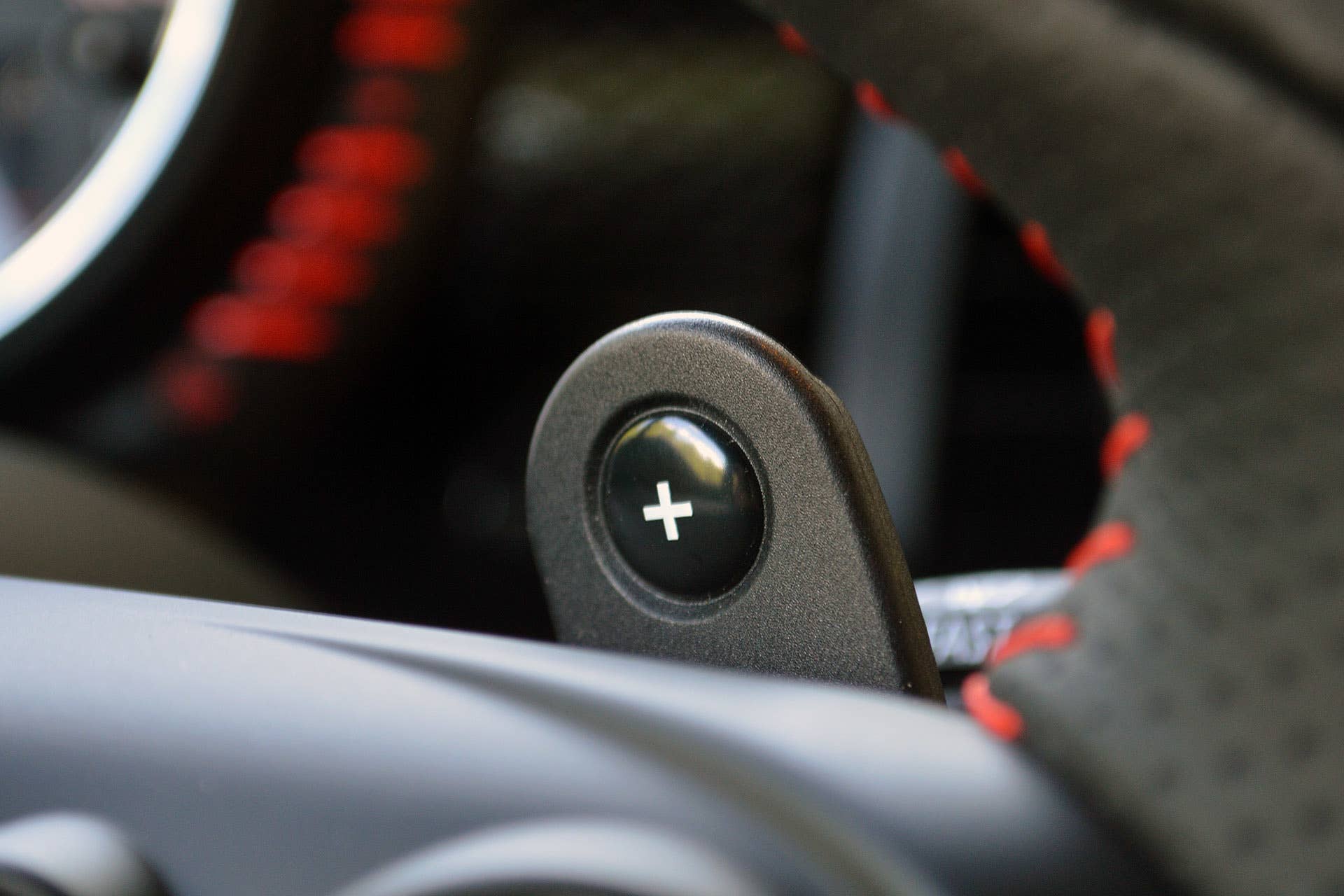 2015 Mini John Cooper Works Hardtop paddle shifter