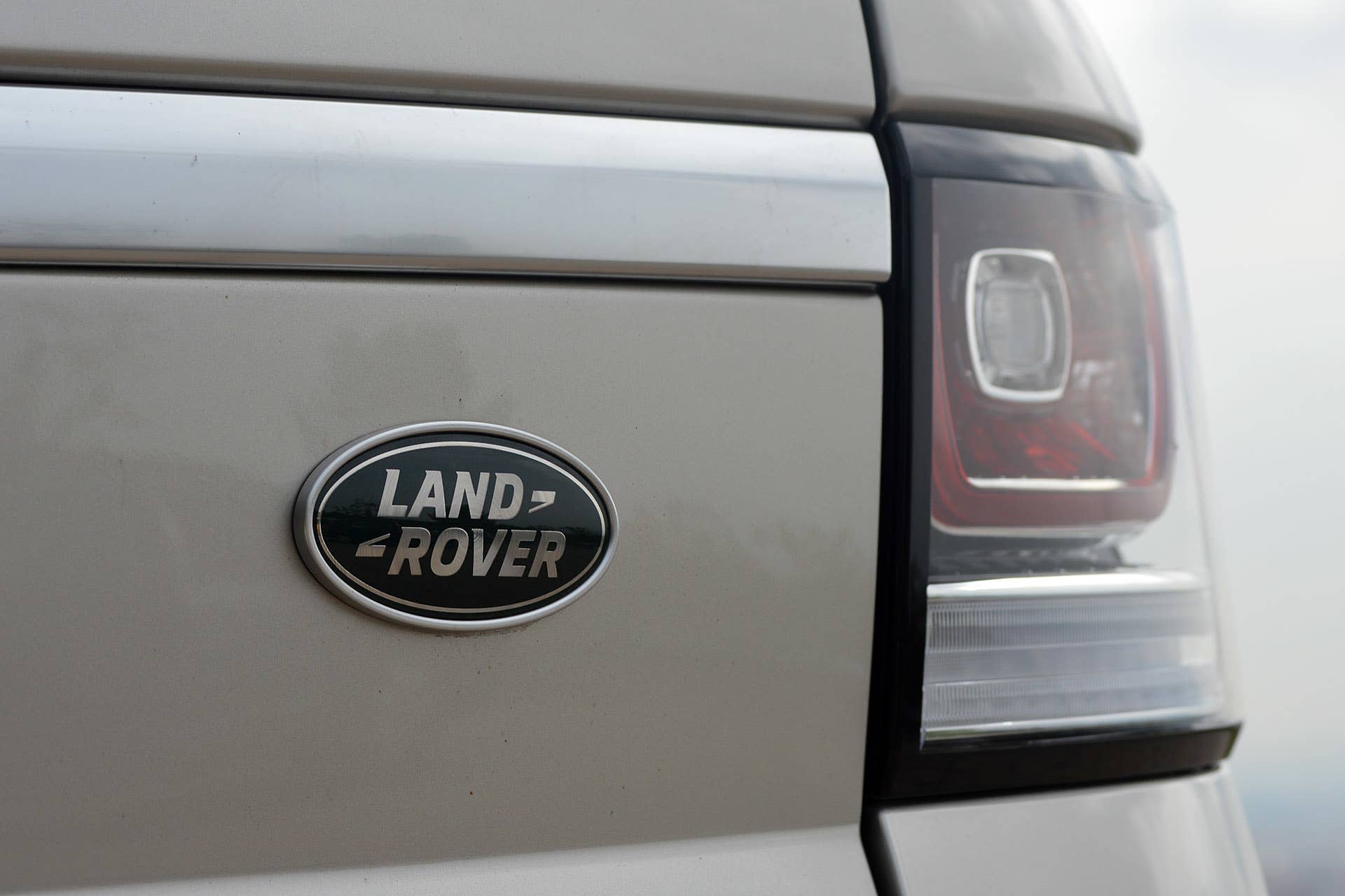 2016 Land Rover Range Rover Sport Td6 badge