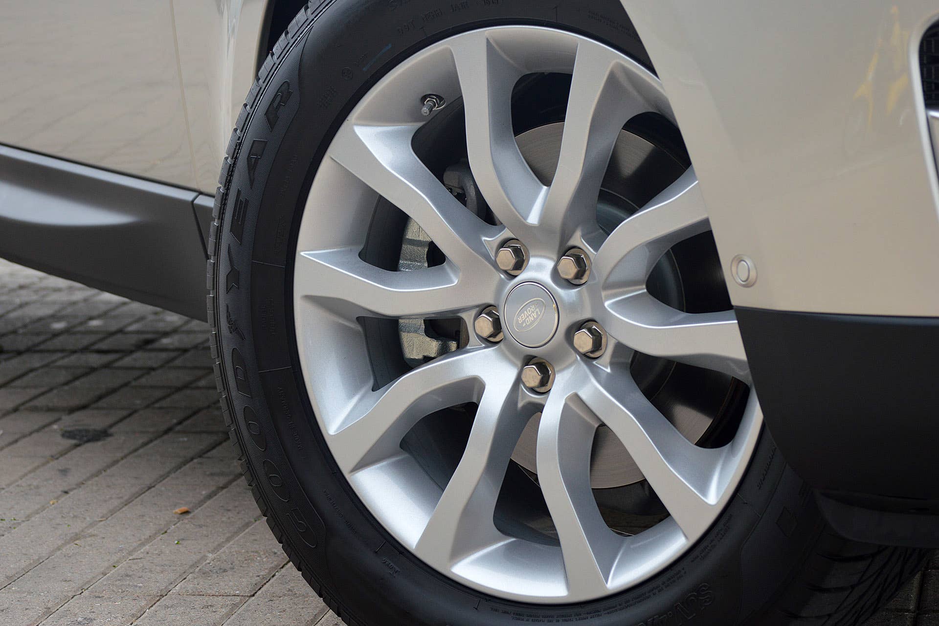 2016 Land Rover Range Rover Sport Td6 wheel
